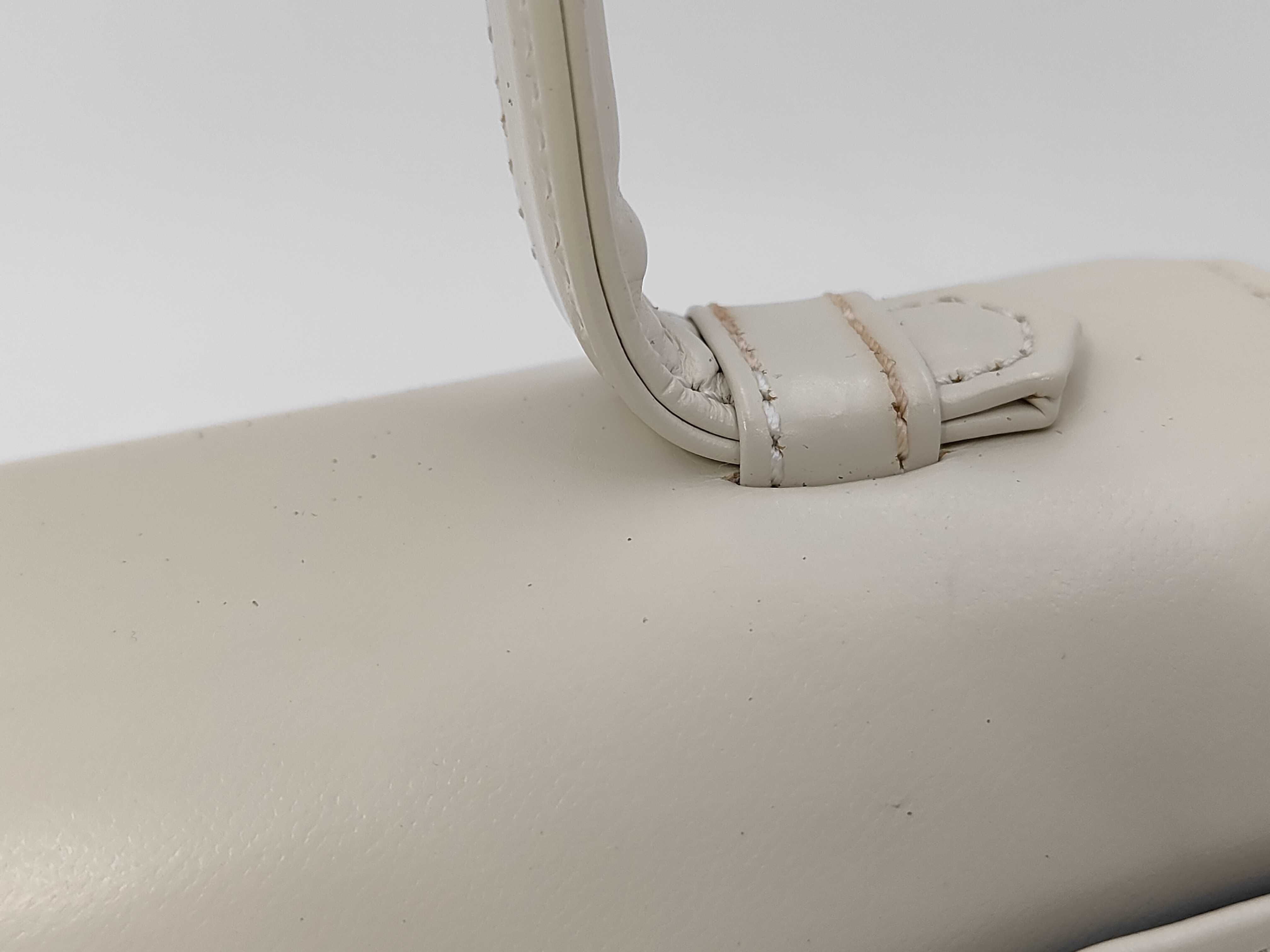 handbag — view 3
