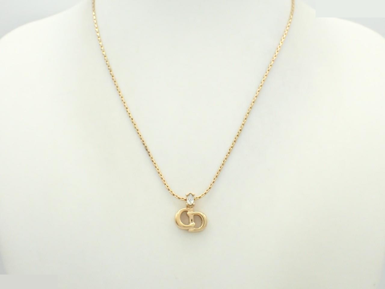 Other lines: Precious metals, necklaces, pendants, gold, rhinestones — view 3