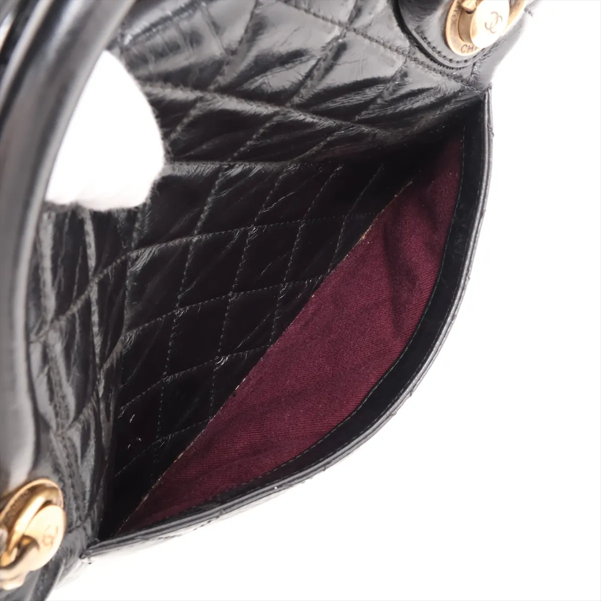 Matelassé Vintage Calfskin 2-Way Handbag, Black with Gold Hardware, Item Number 18246639 (Serial Number 18) — view 11