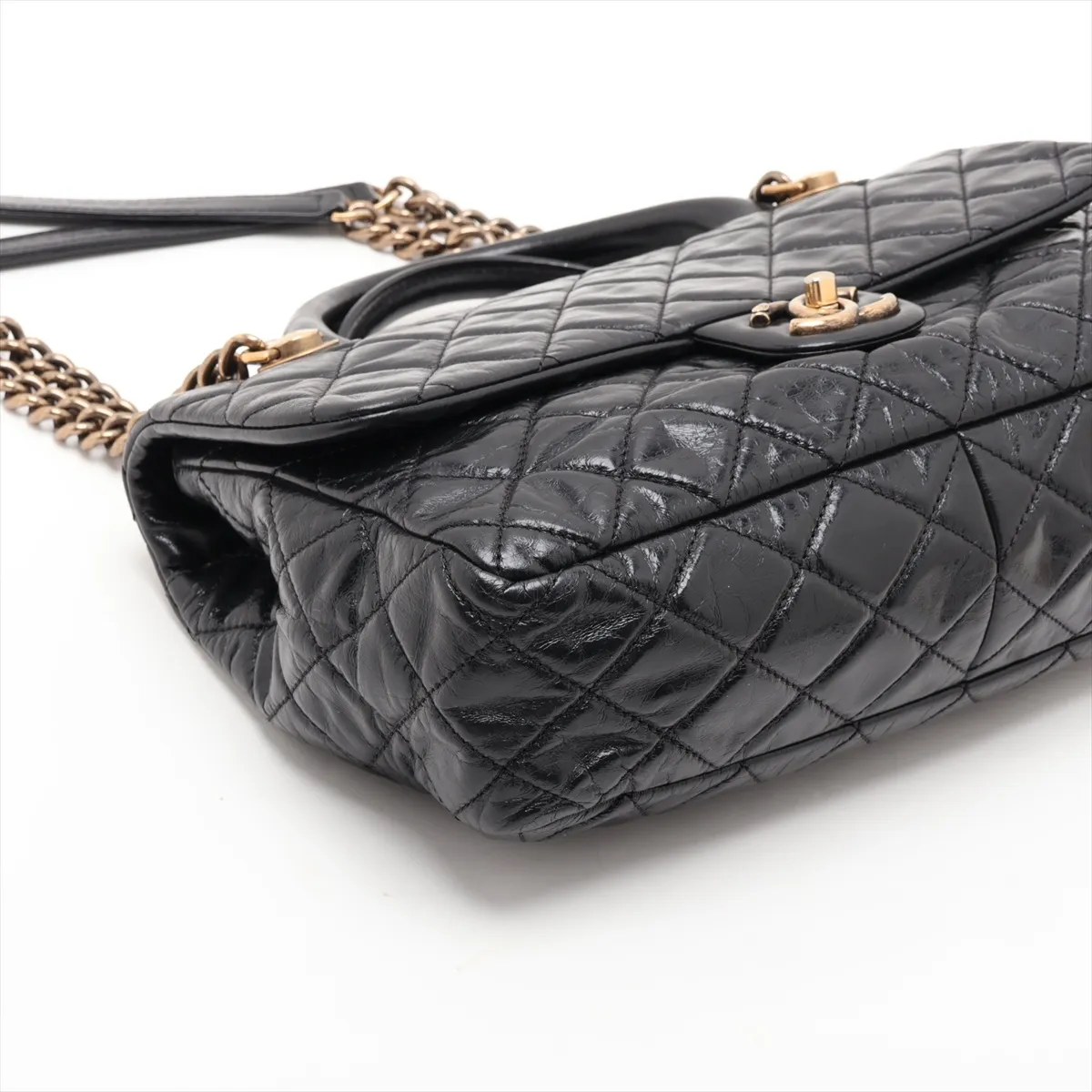 Matelassé Vintage Calfskin 2-Way Handbag, Black with Gold Hardware, Item Number 18246639 (Serial Number 18) — view 4