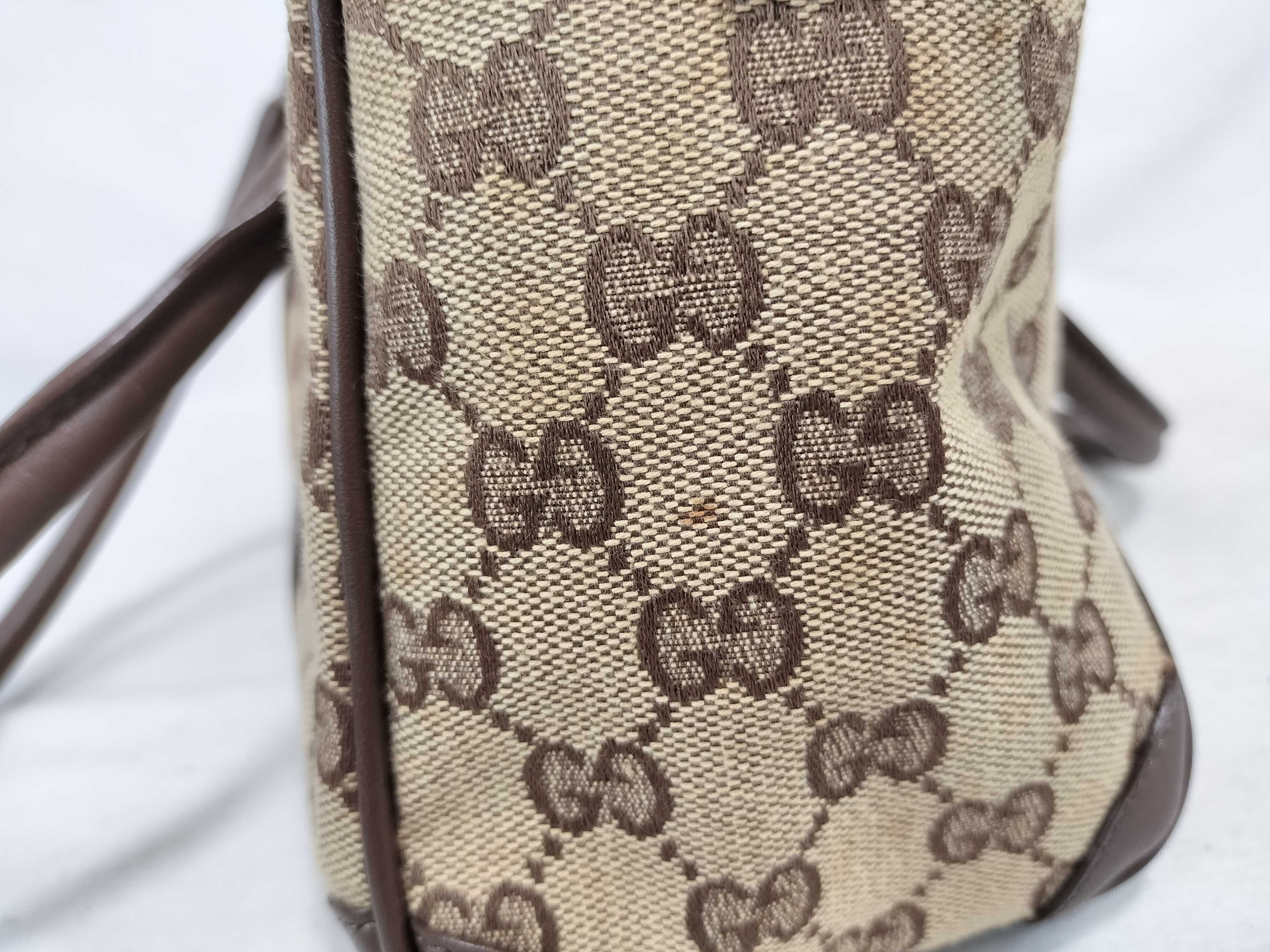 GG Canvas Bag Handbag — view 15