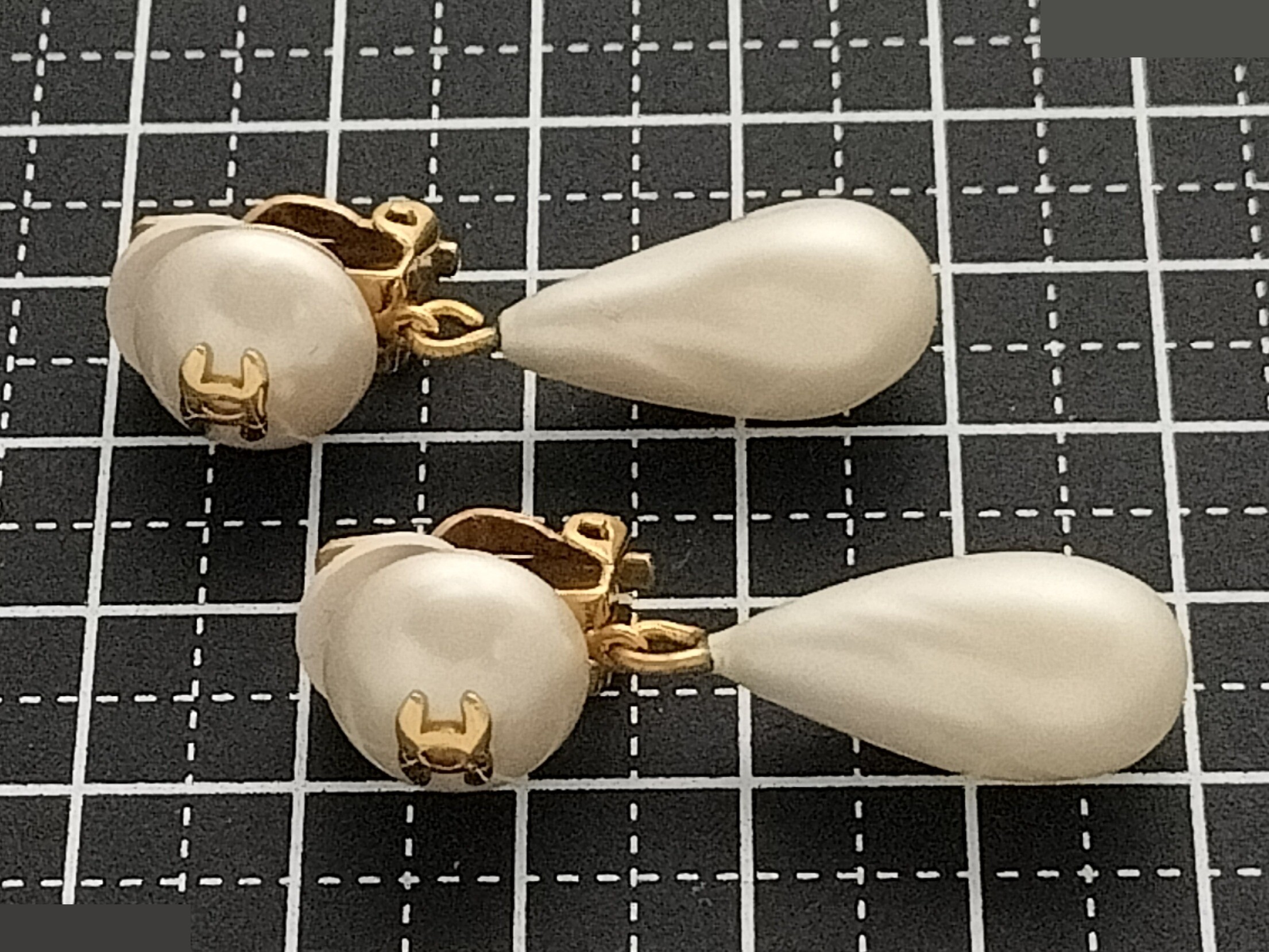 Coco F Pearl Gold Earrings 2 3 — view 8