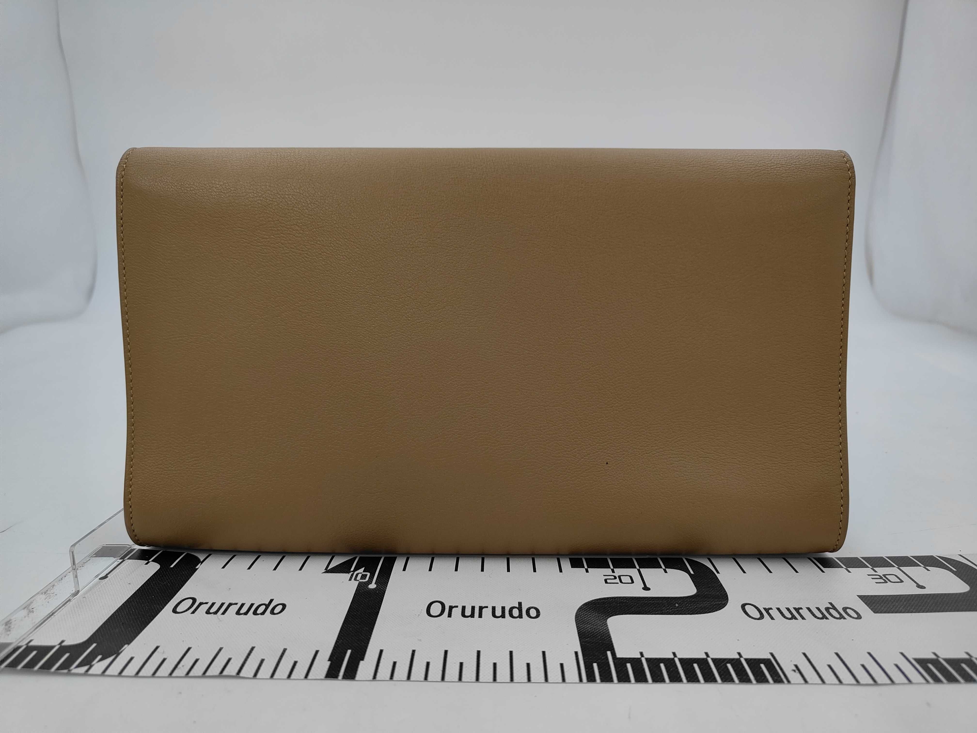Bellechasse Clutch Bag Beige — view 2