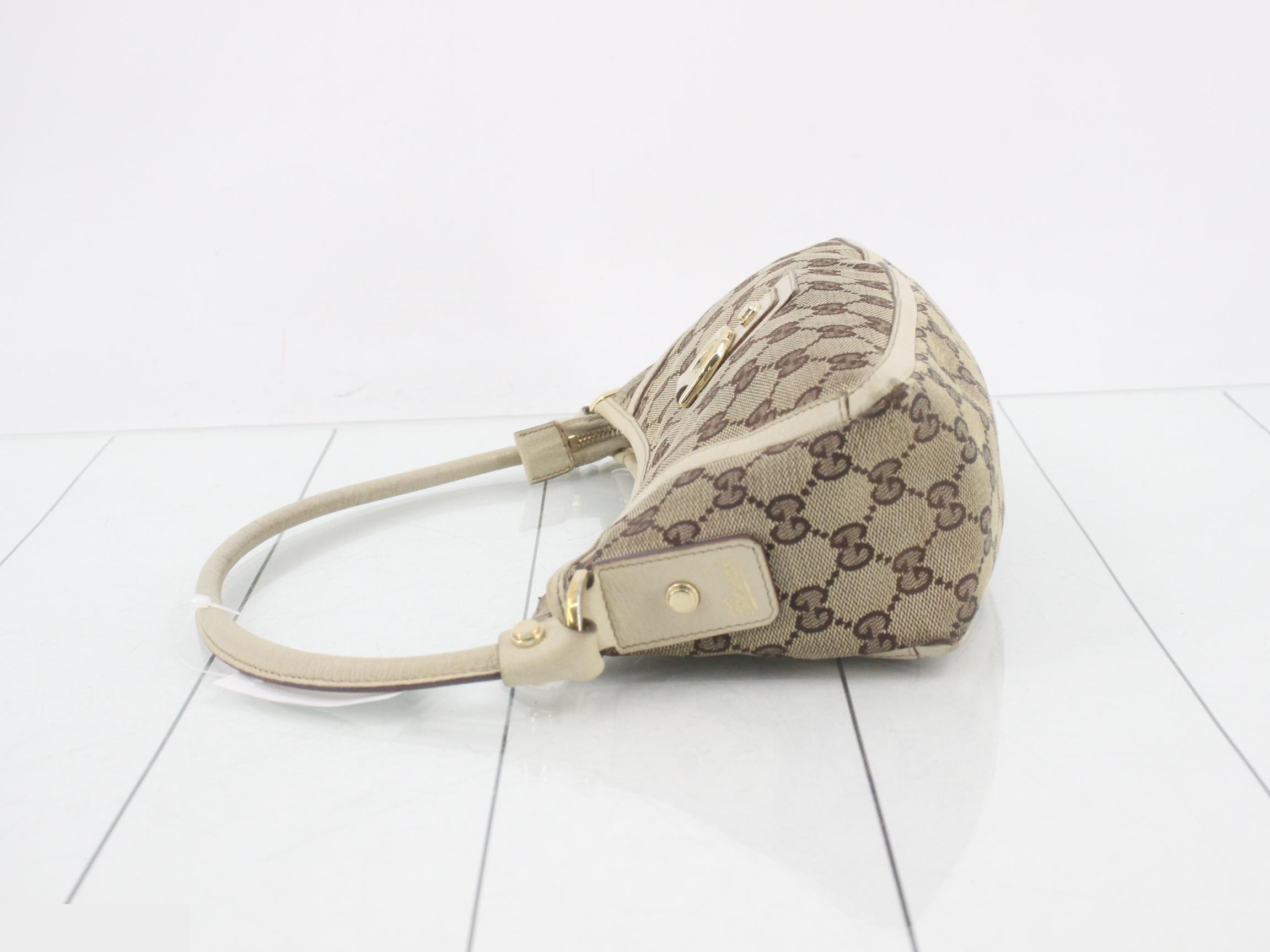 GG Canvas (Bag) - Shoulder Bag — view 4