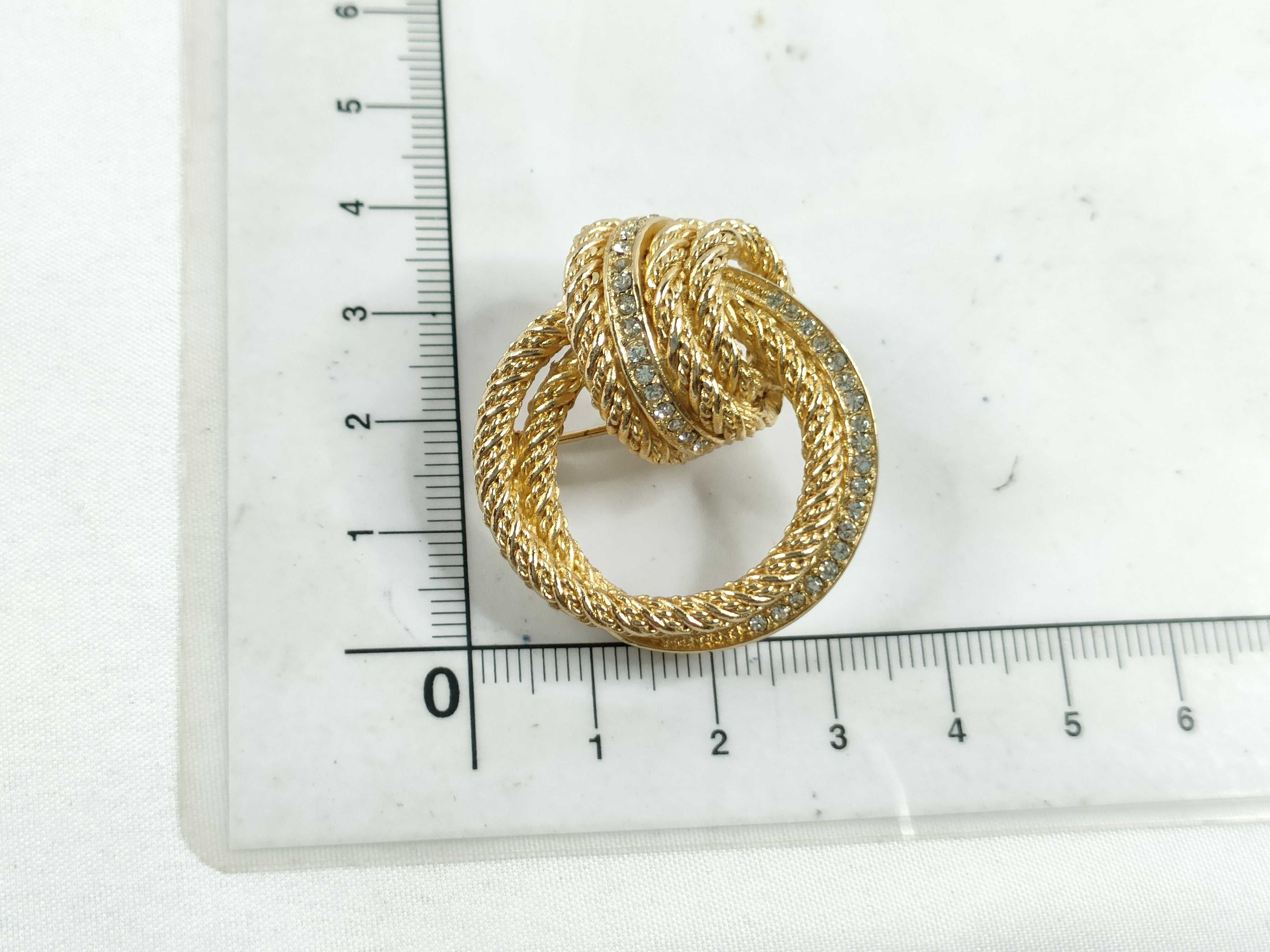 Christian brooch, rhinestone, gold brooch — view 10