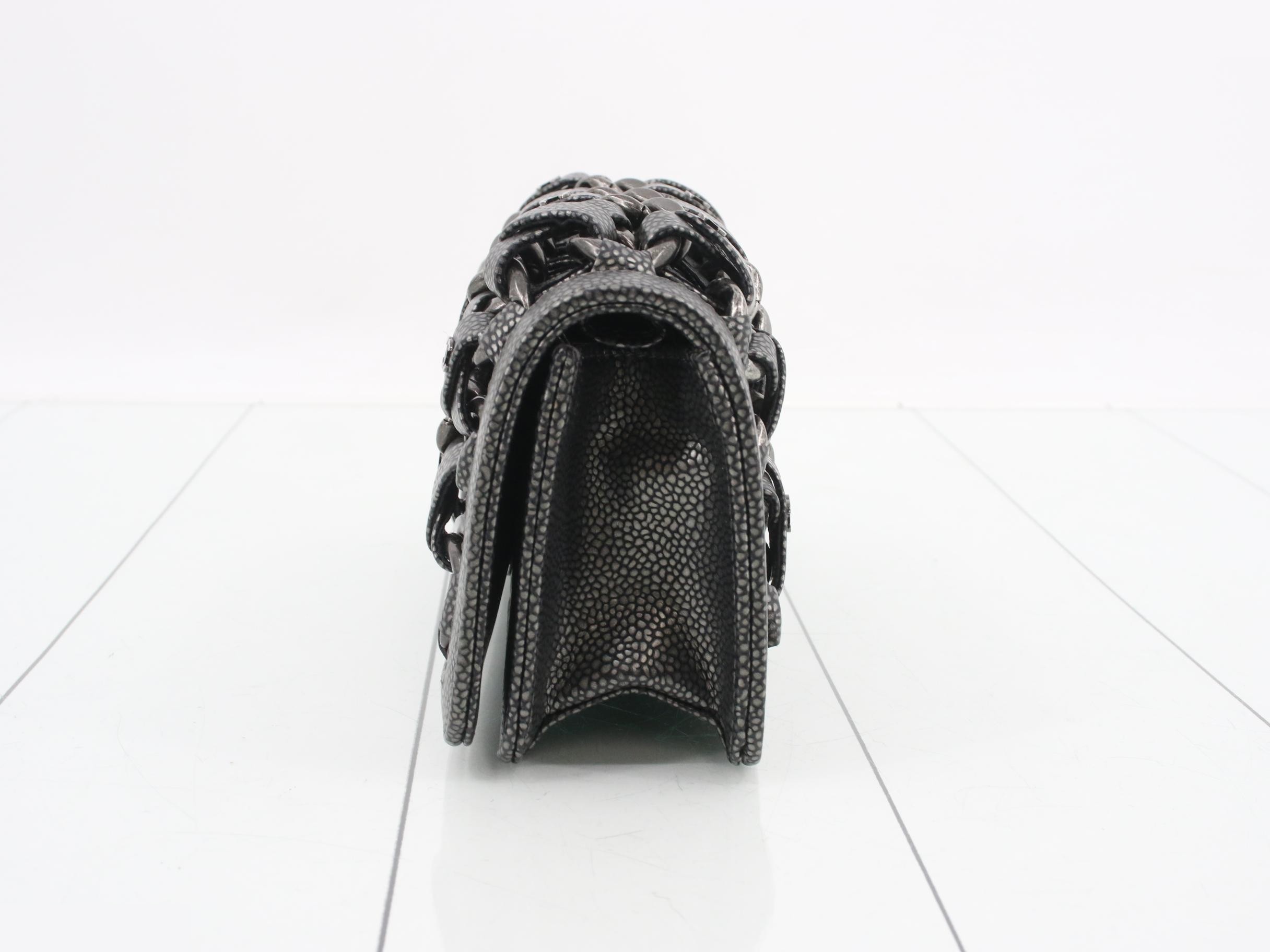 Caviar skin (bag) - Shoulder bag — view 3