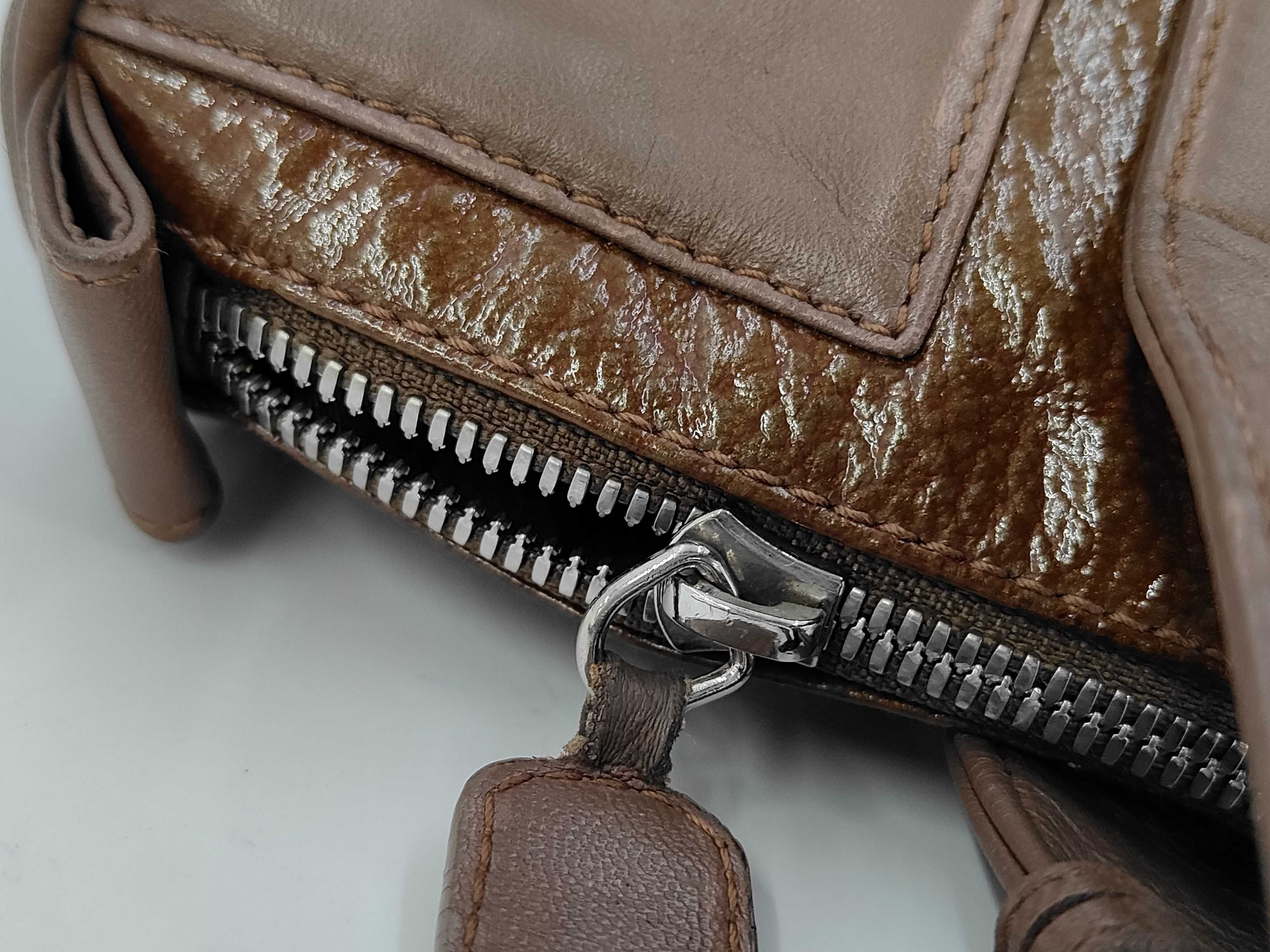 Anagram logo embossed nappa leather brown Boston bag — view 9