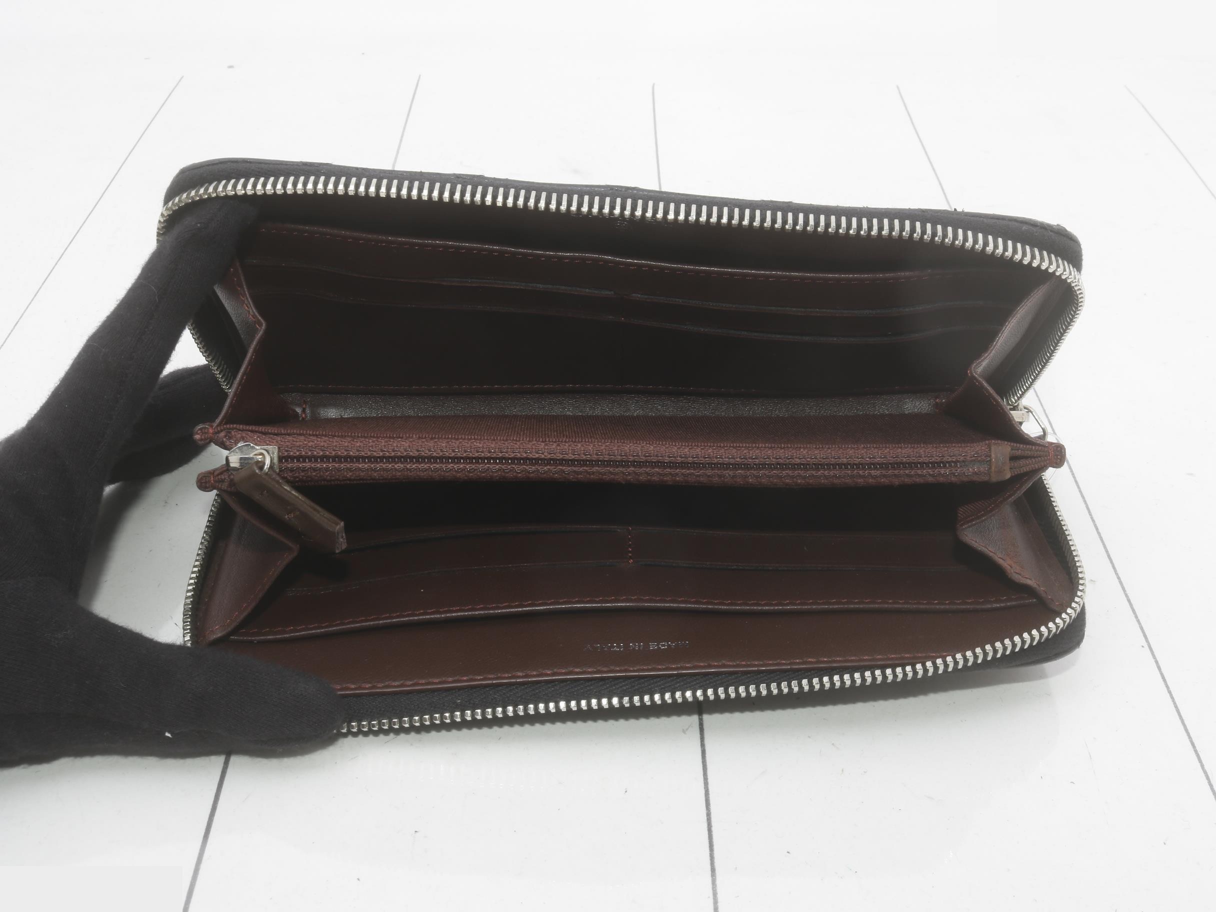 Matelassé Lambskin Round Zip Long Wallet, with original seal, serial number in the 19s range. — view 4