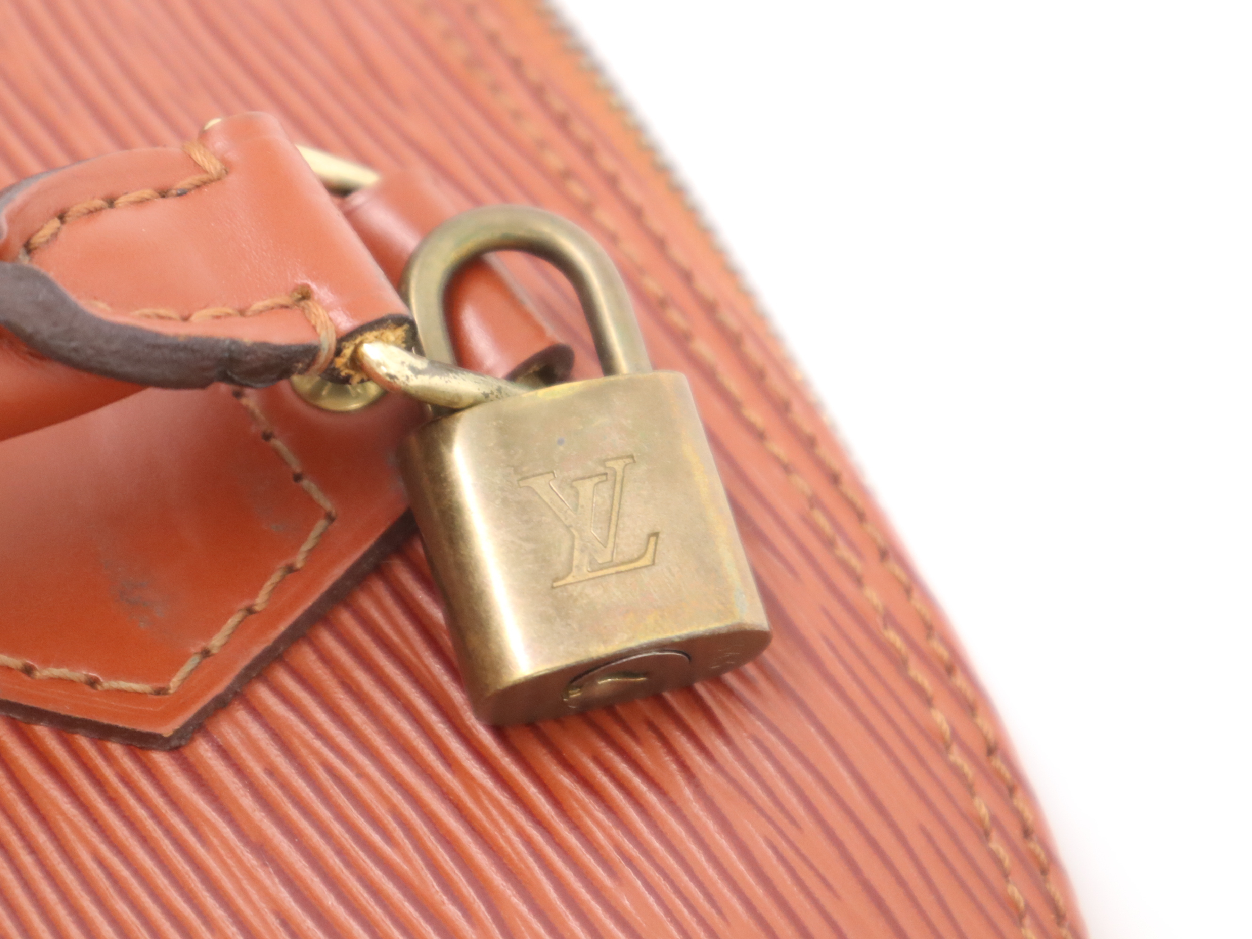 M52143 Epi Arma Kenya Brown Handbag — view 13