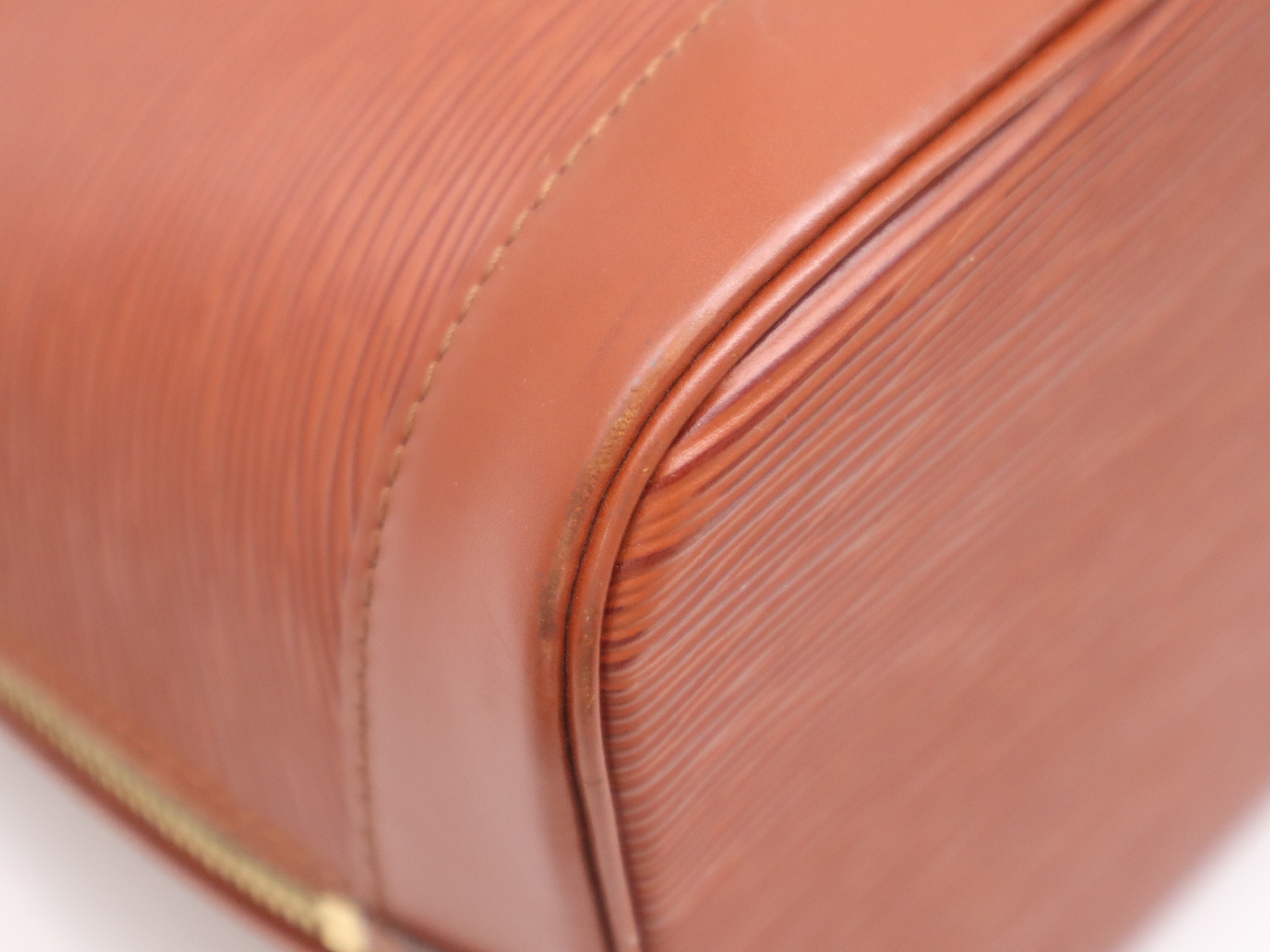 M52143 Epi Arma Kenya Brown Handbag — view 10