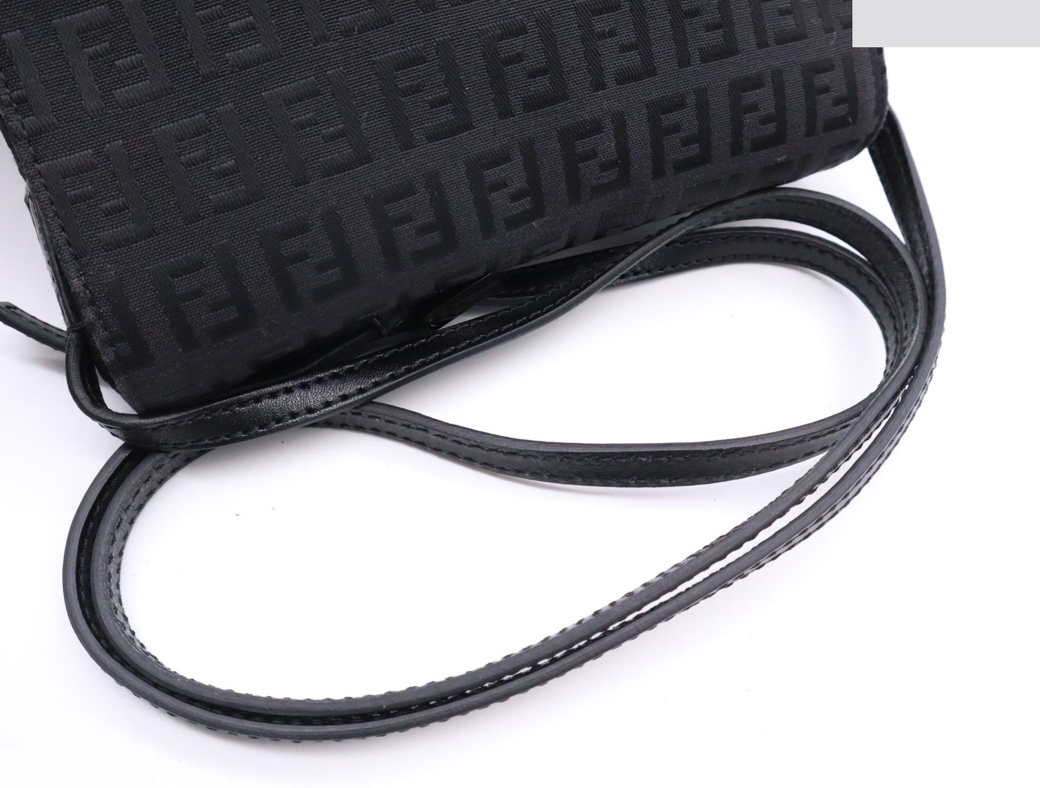 Canvas/Leather Zucchino Pattern Mamma Bucket Shoulder Bag, Black — view 6