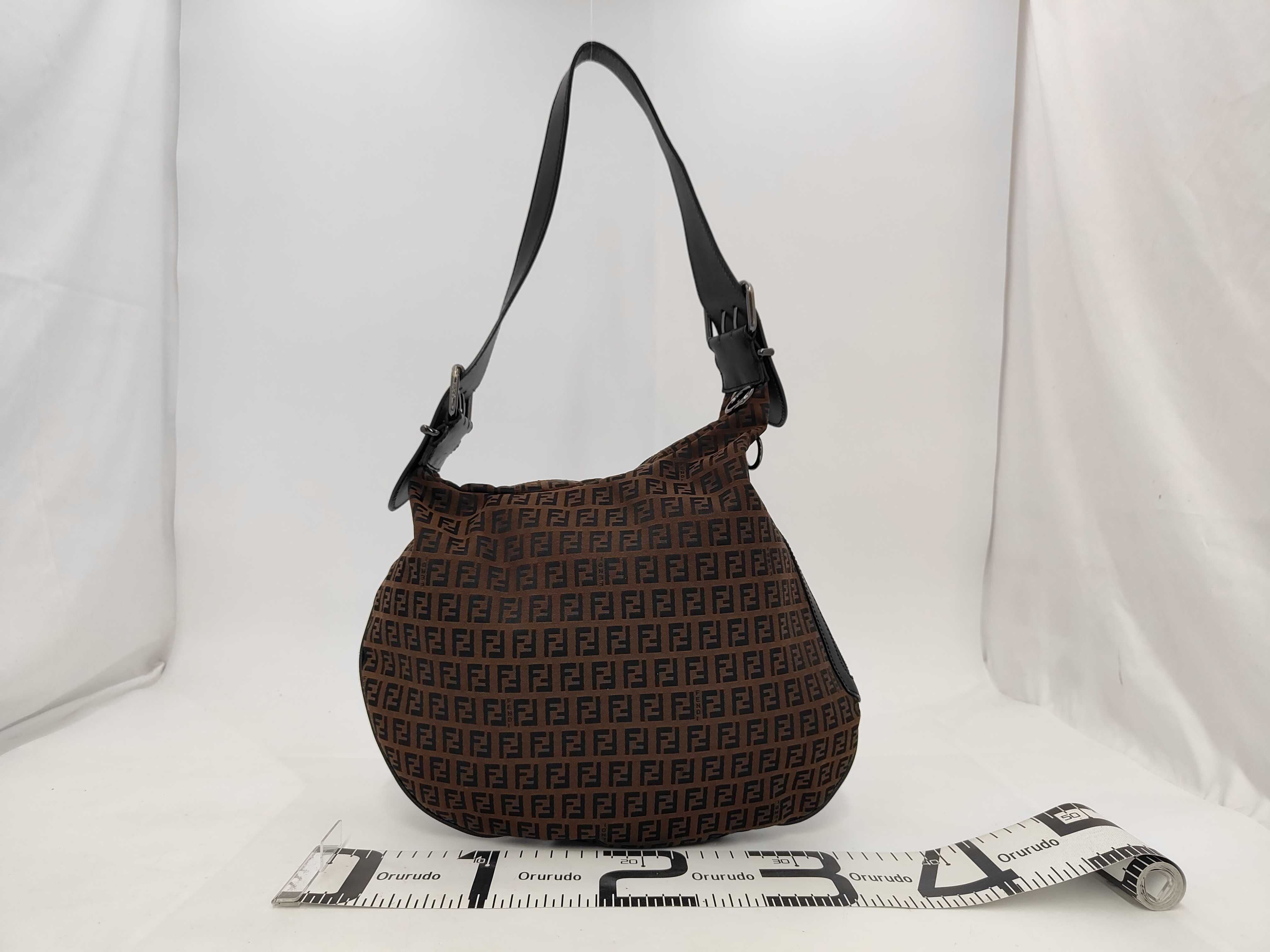 Zucchino Shoulder Bag — view 2