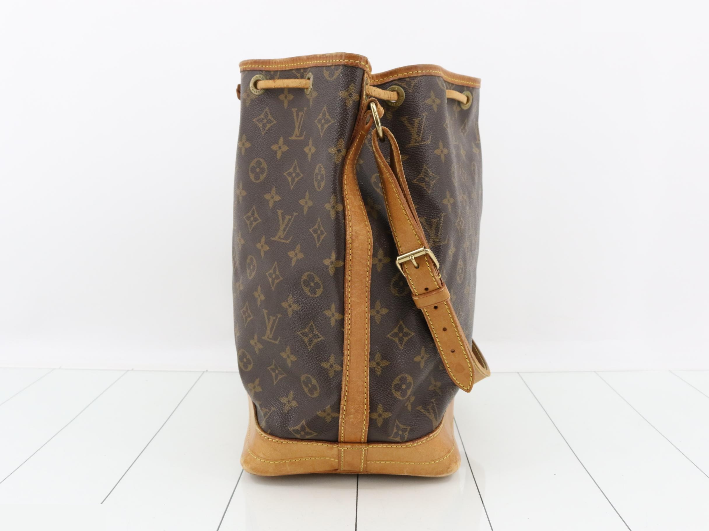 Noe Shoulder Bag — view 3