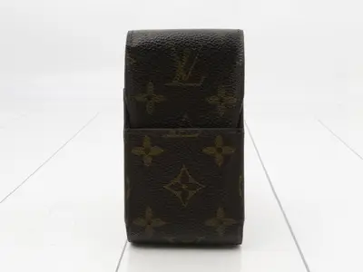 Etui Cigarettes