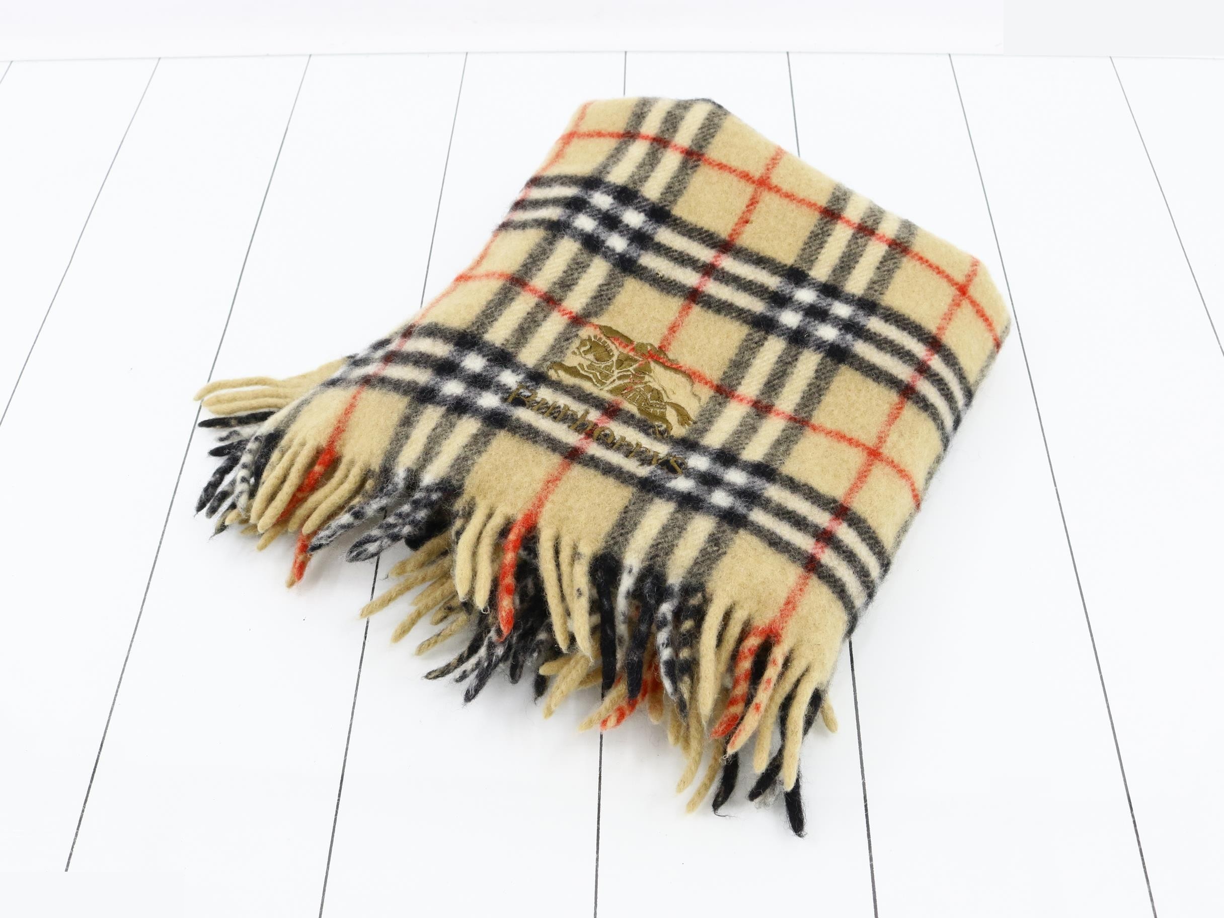 Other items: accessories, shawls (lap blankets)
