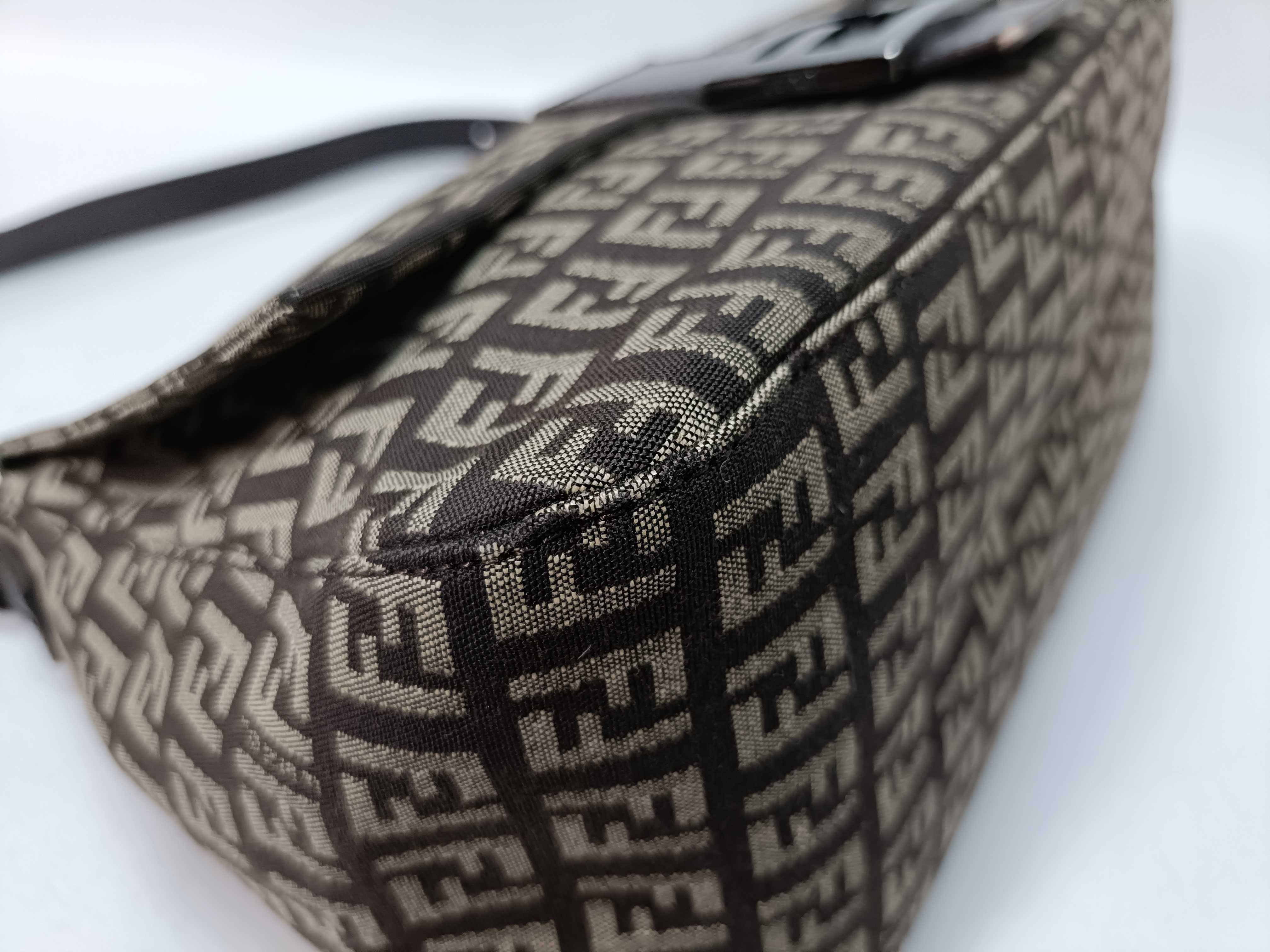 Mamma Shoulder Bag — view 6