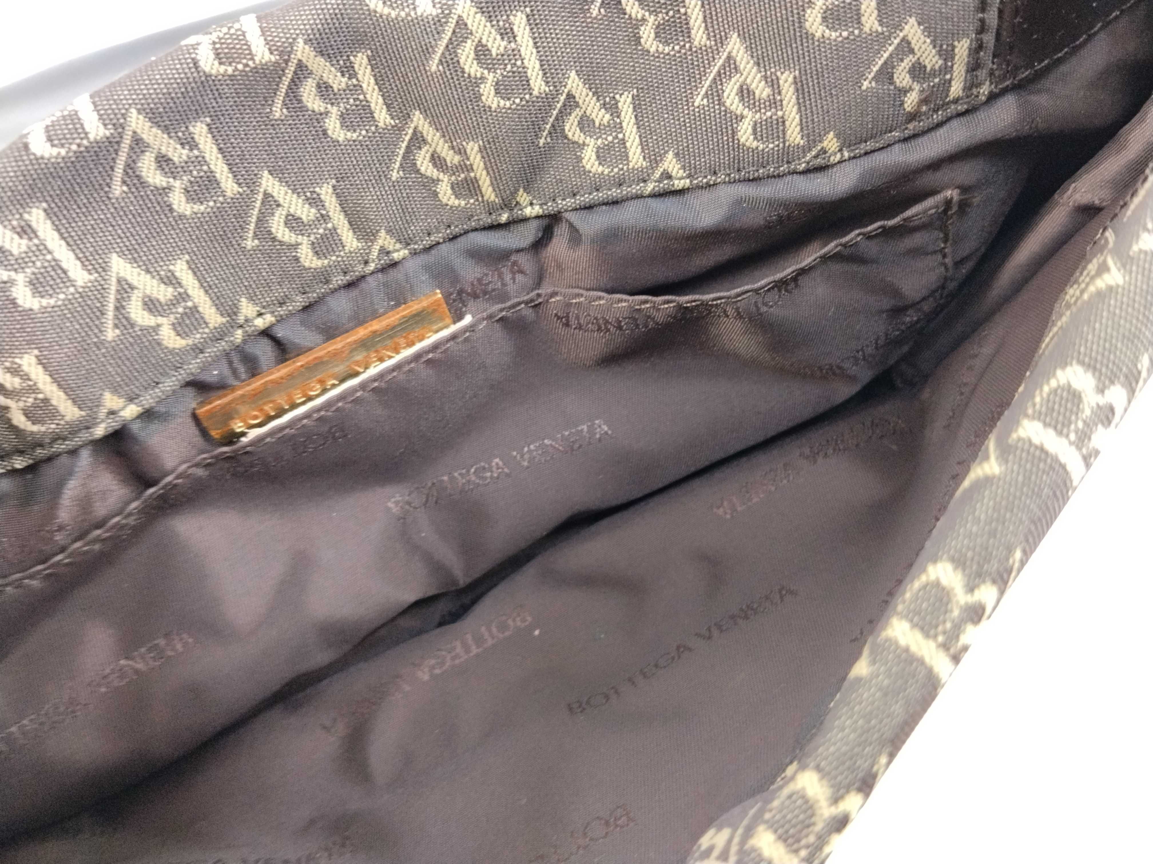 Shoulder Bag Logo Dark Brown Shoulder Bag — view 9