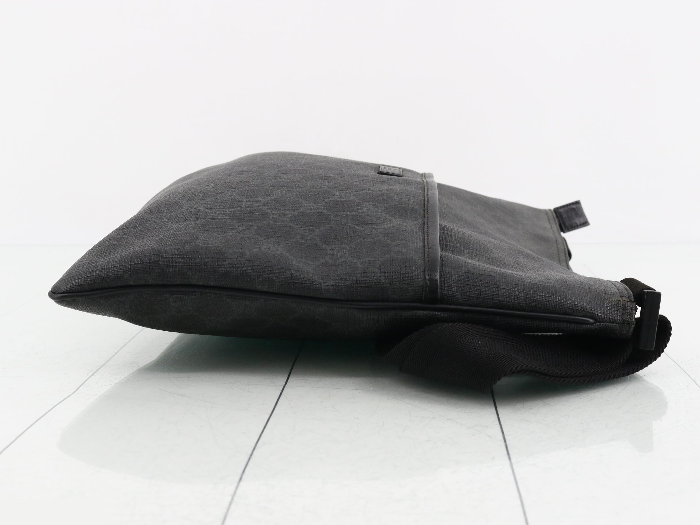 PVC Shoulder Bag — view 3