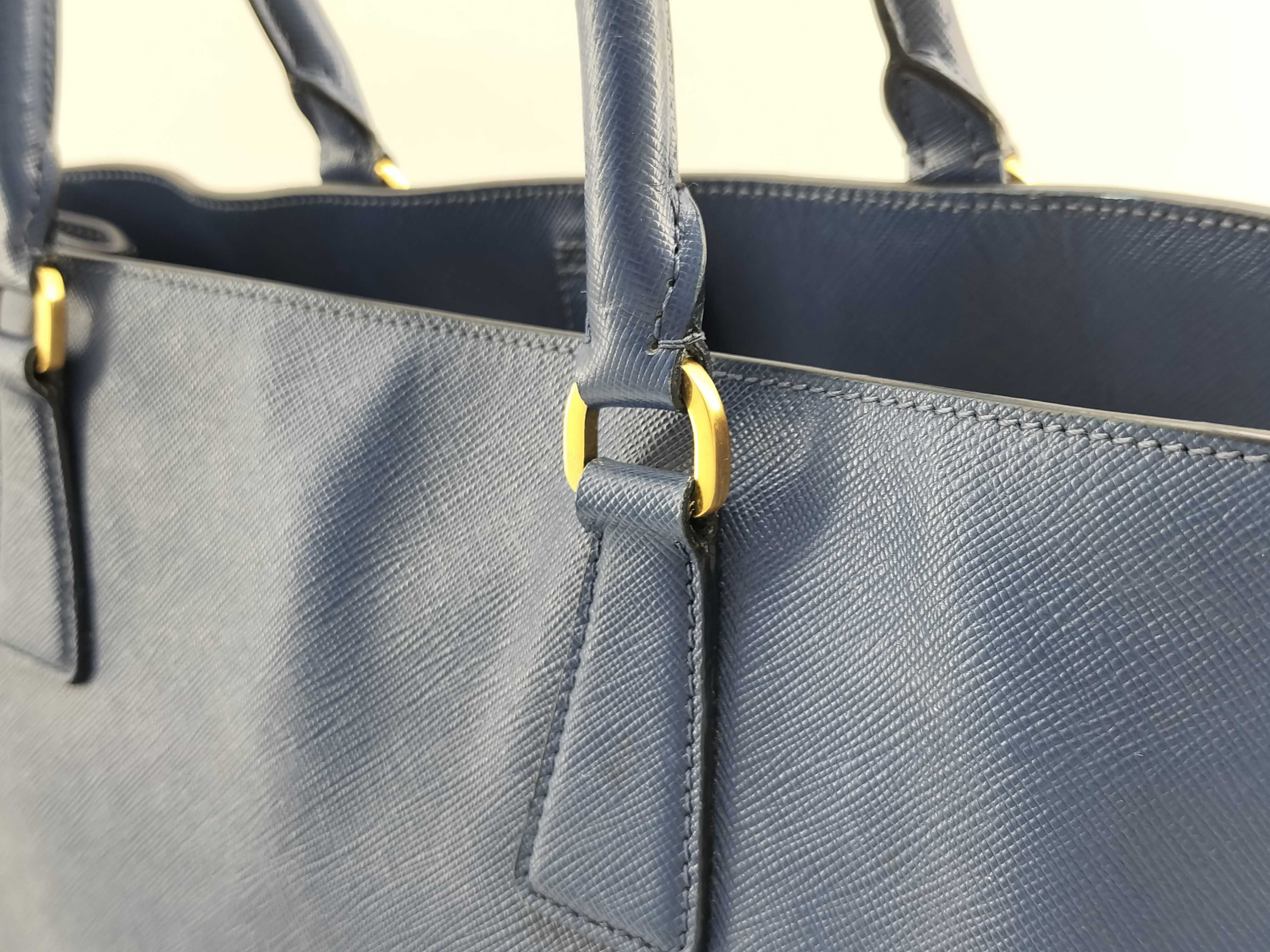 Saffiano Lux Tote Bag Navy BN1844 Tote Bag — view 3