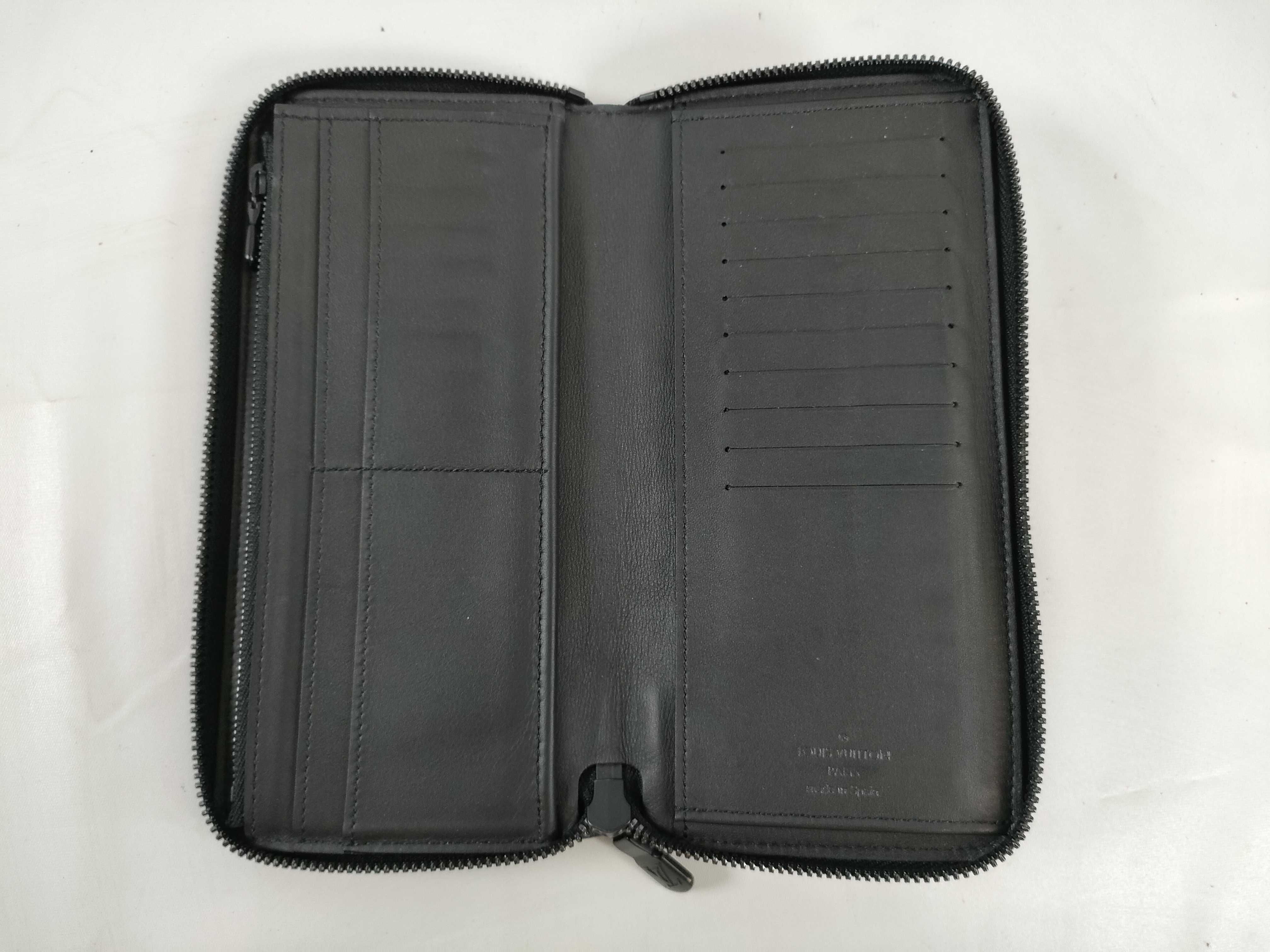 Monogram Empreinte Vertical Empreinte IC Chip Wallet — view 9