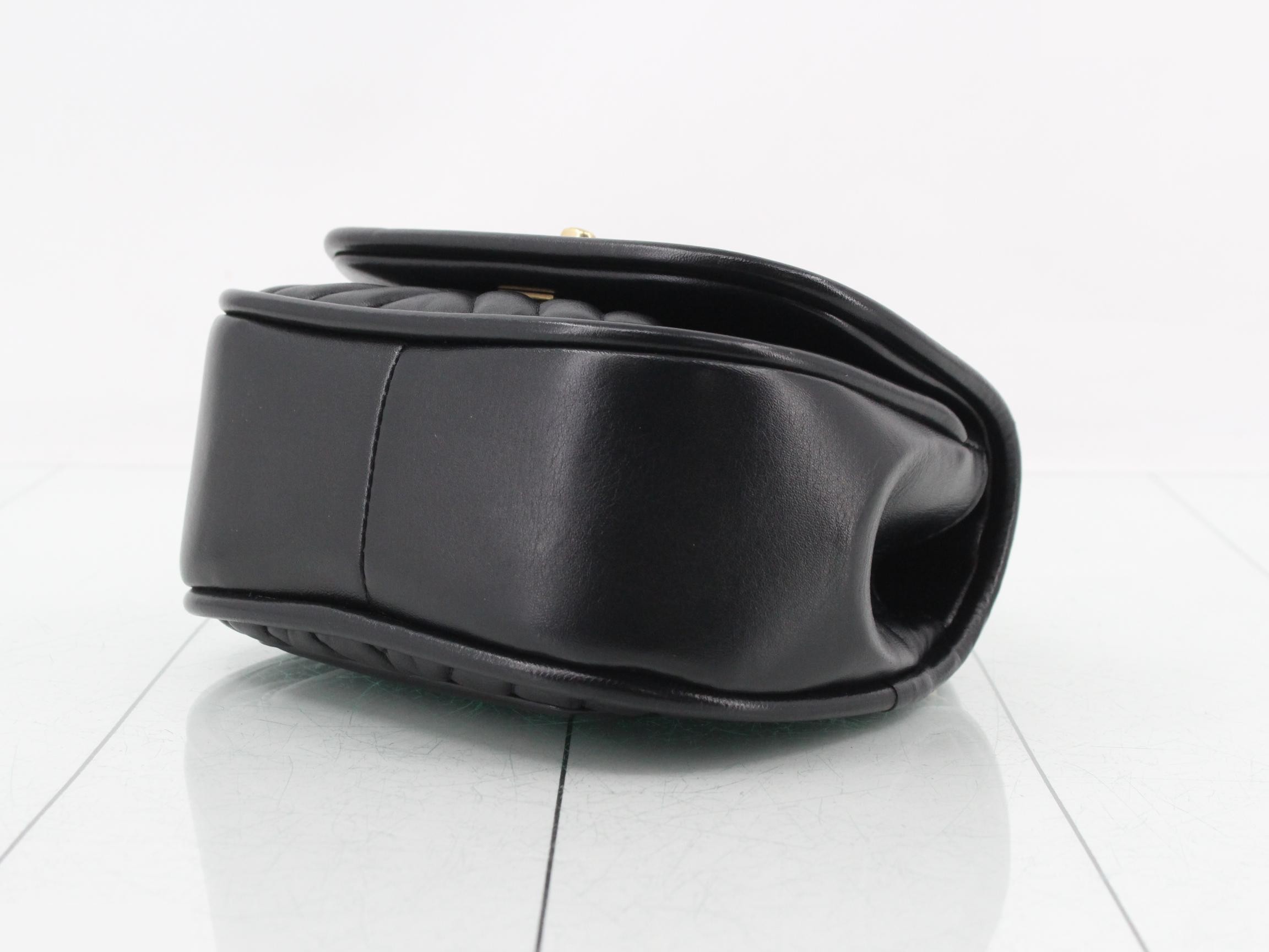 Lambskin V-stitch 2-way shoulder bag, black, gold hardware, serial number 24. — view 6