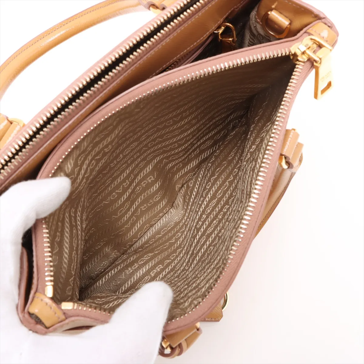 Galleria Patent Leather 2WAY Handbag Yellow — view 9