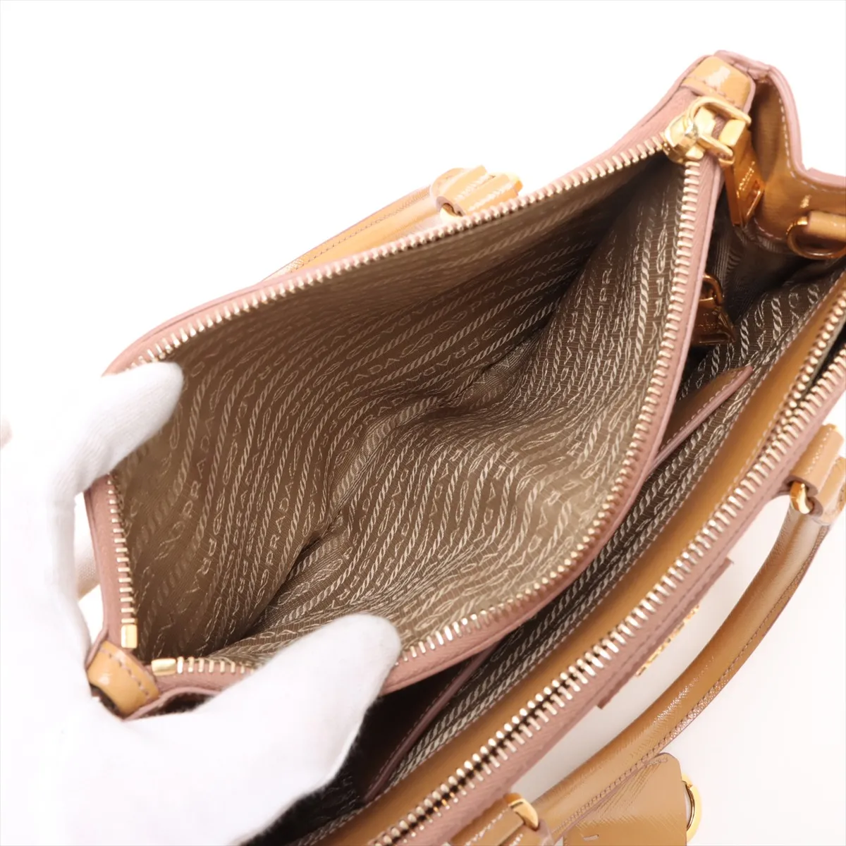 Galleria Patent Leather 2WAY Handbag Yellow — view 10