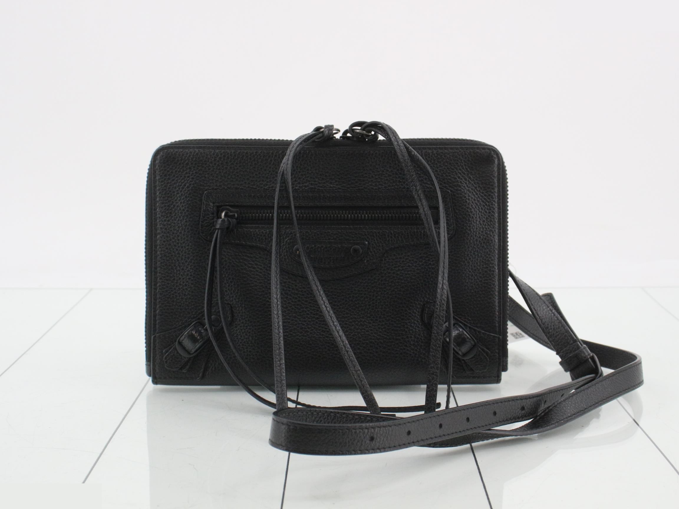 Other lines: Bags and shoulder bags