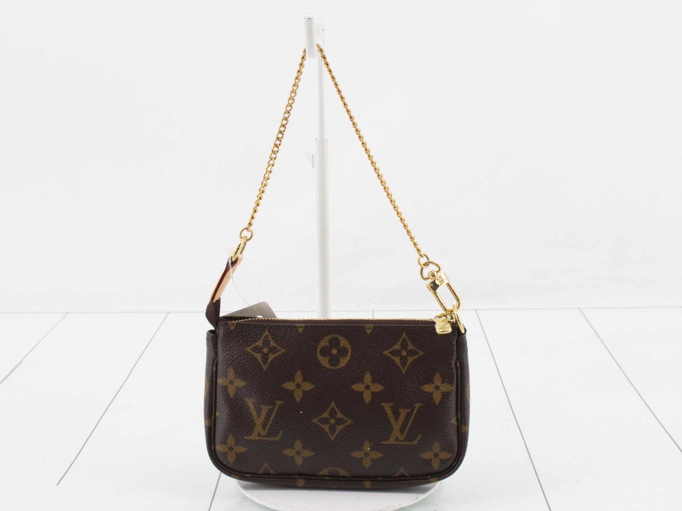 Monogram Mini Pochette Accessoires M58009 — view 2
