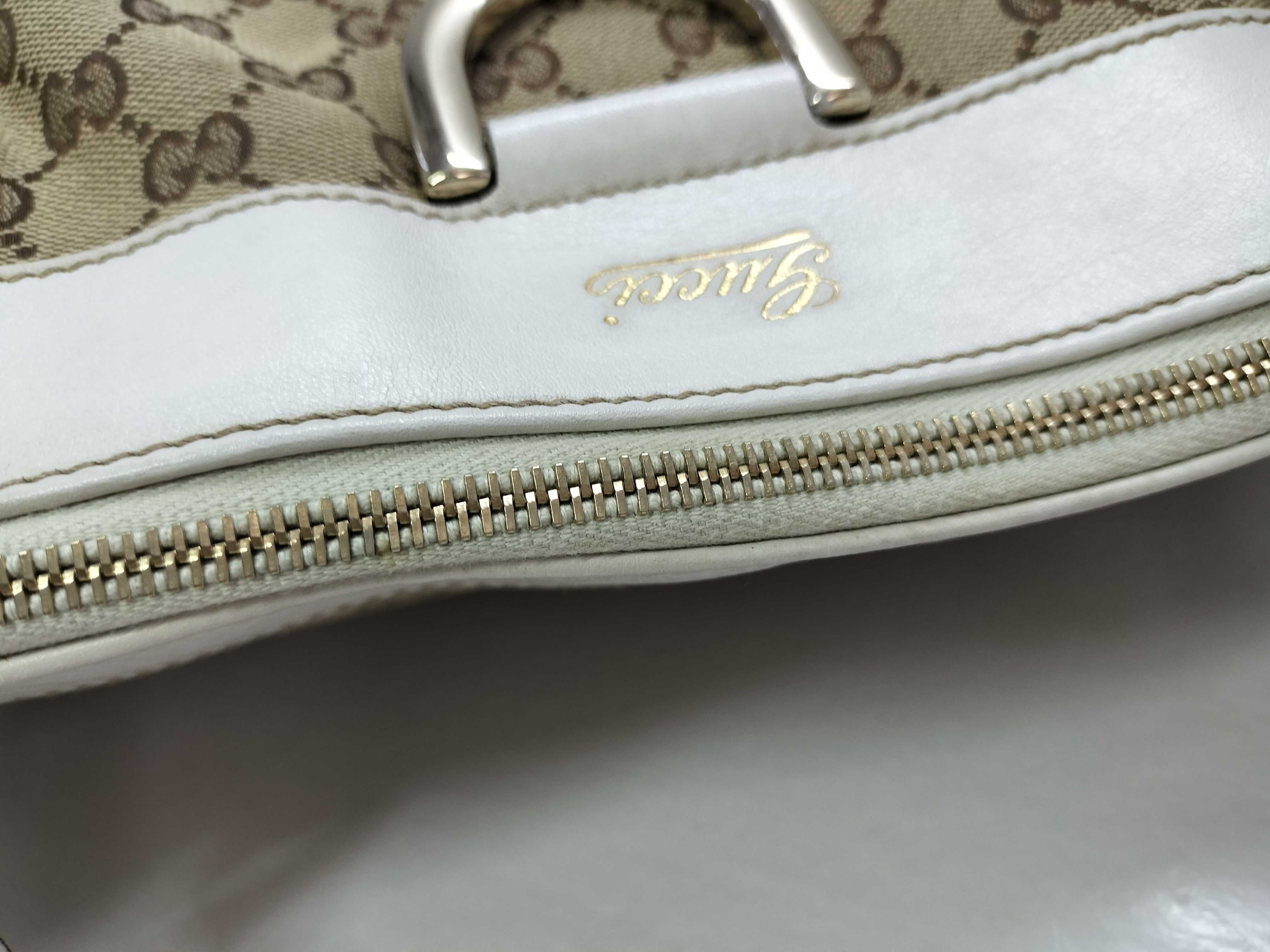 GG Canvas Gucci Handbag — view 6
