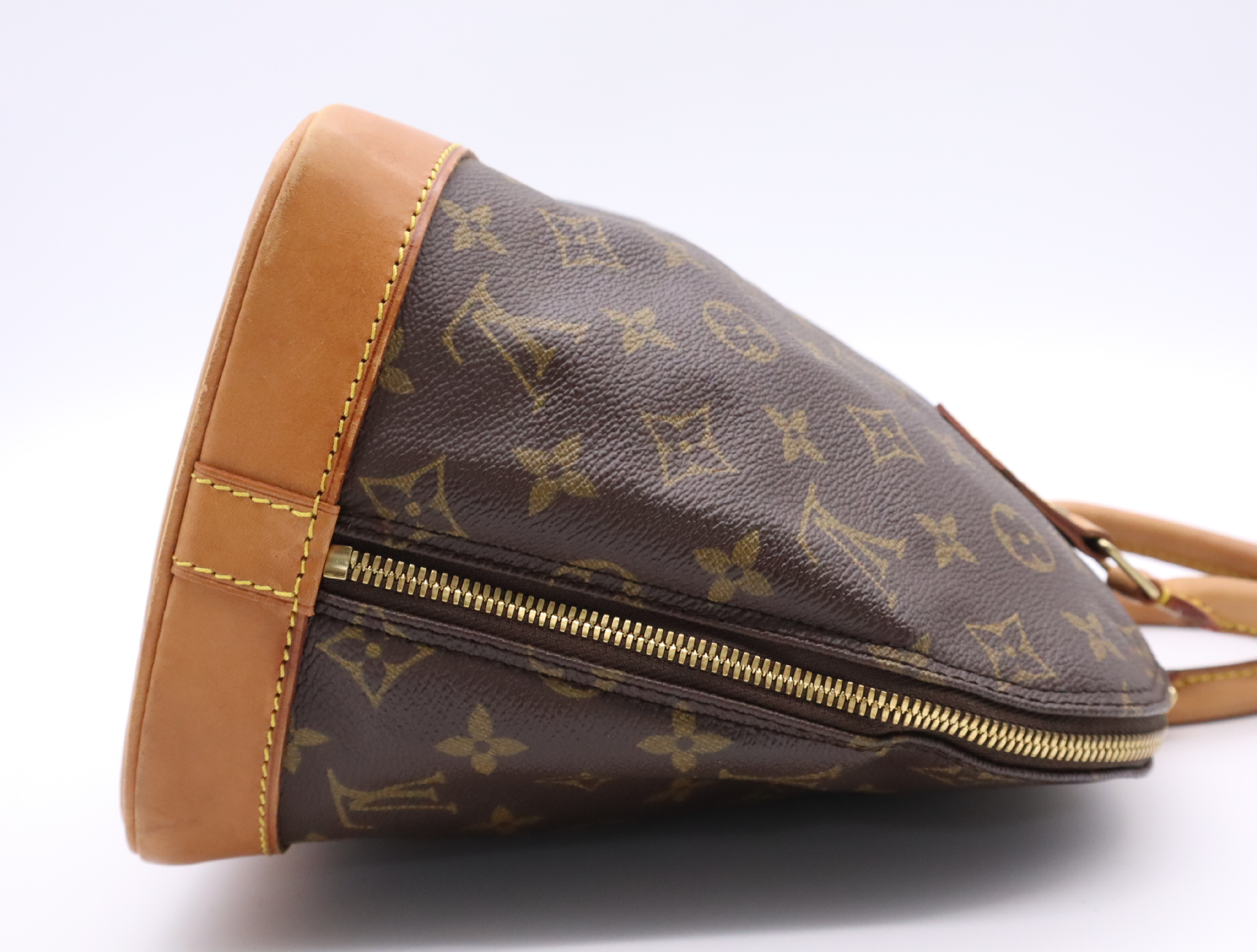 M51130 Monogram Alma (old model) handbag — view 5