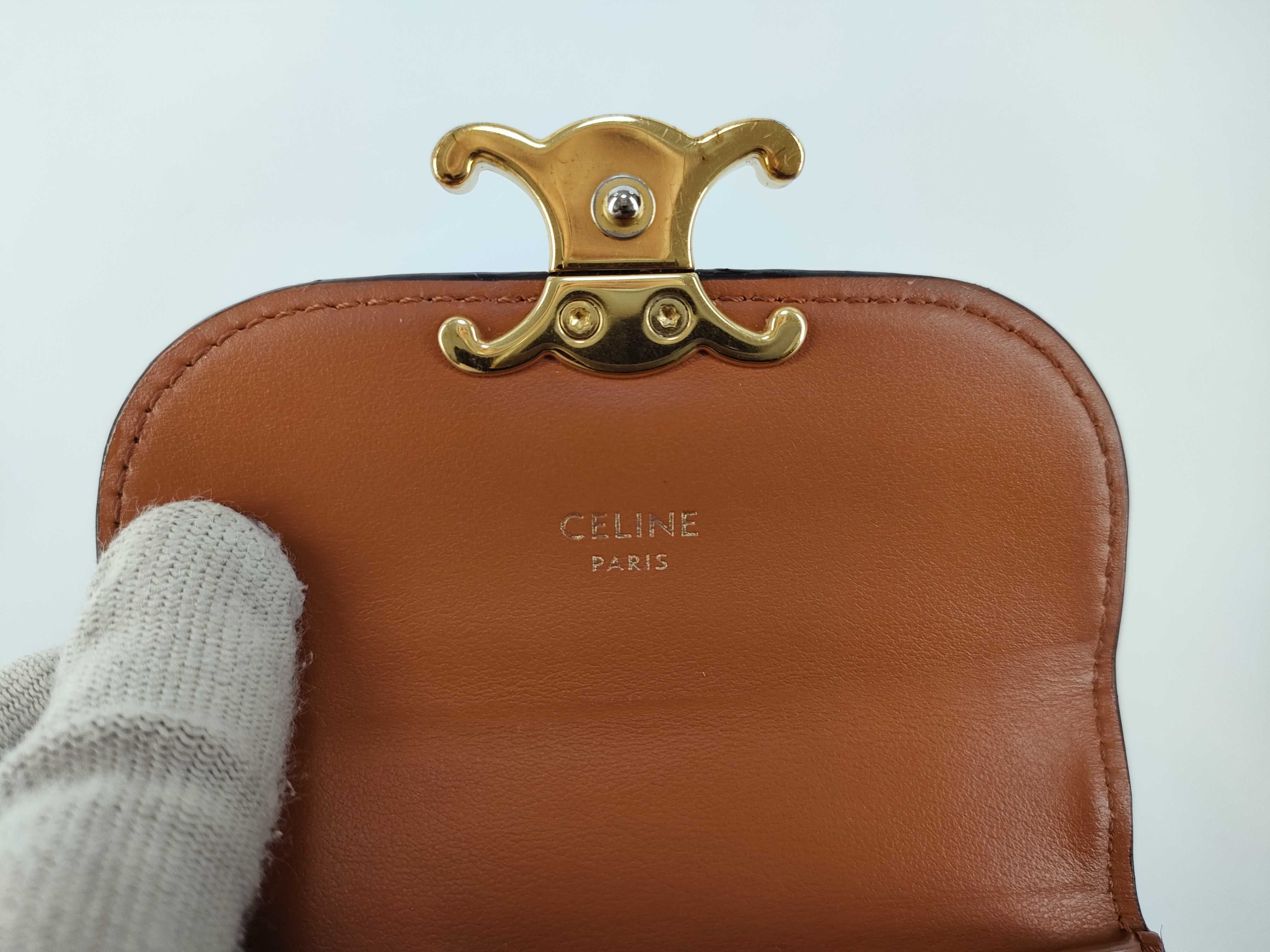 Triomphe Compact Wallet Folding Wallet — view 11