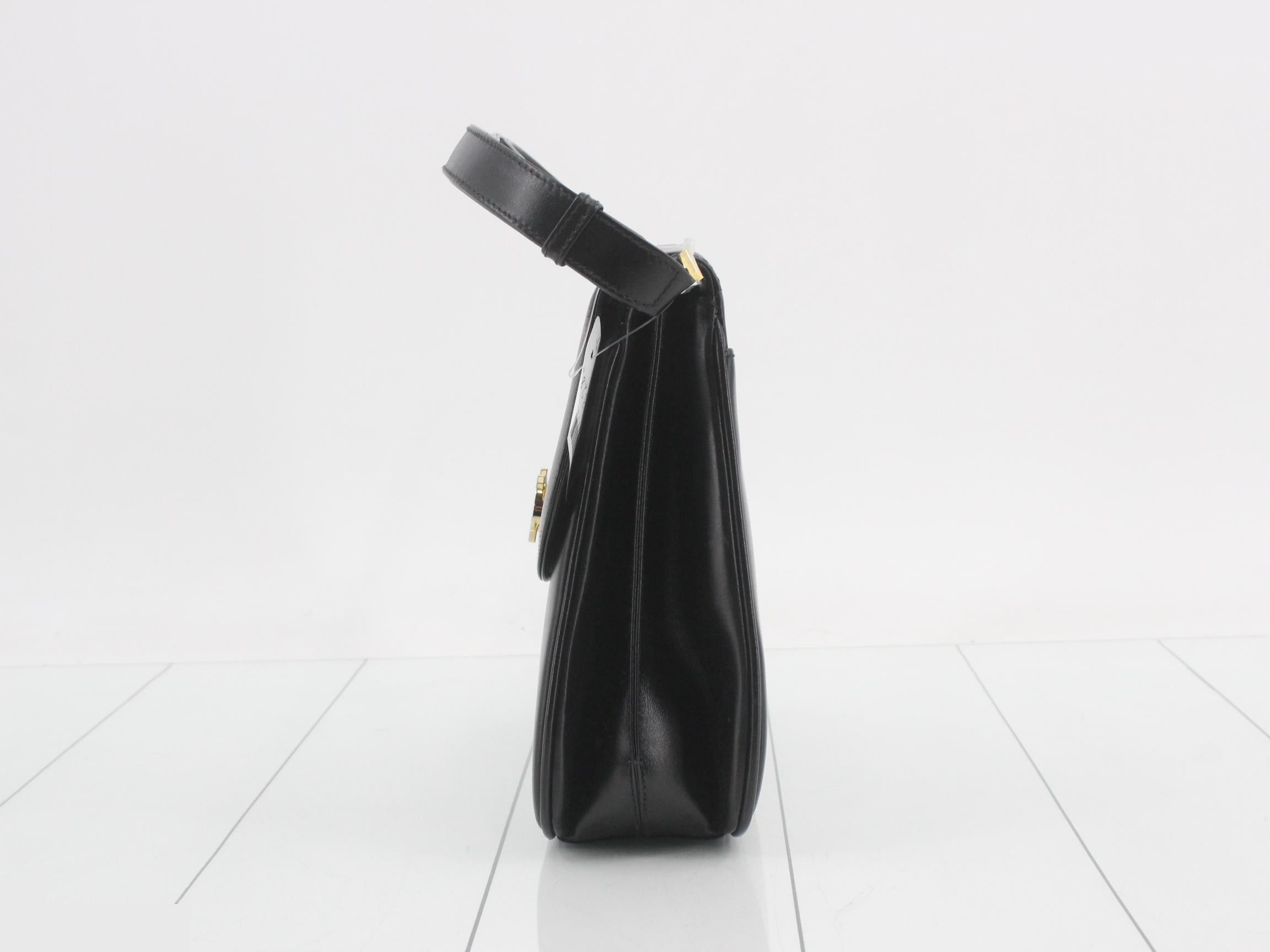 Leather shoulder bag — view 3