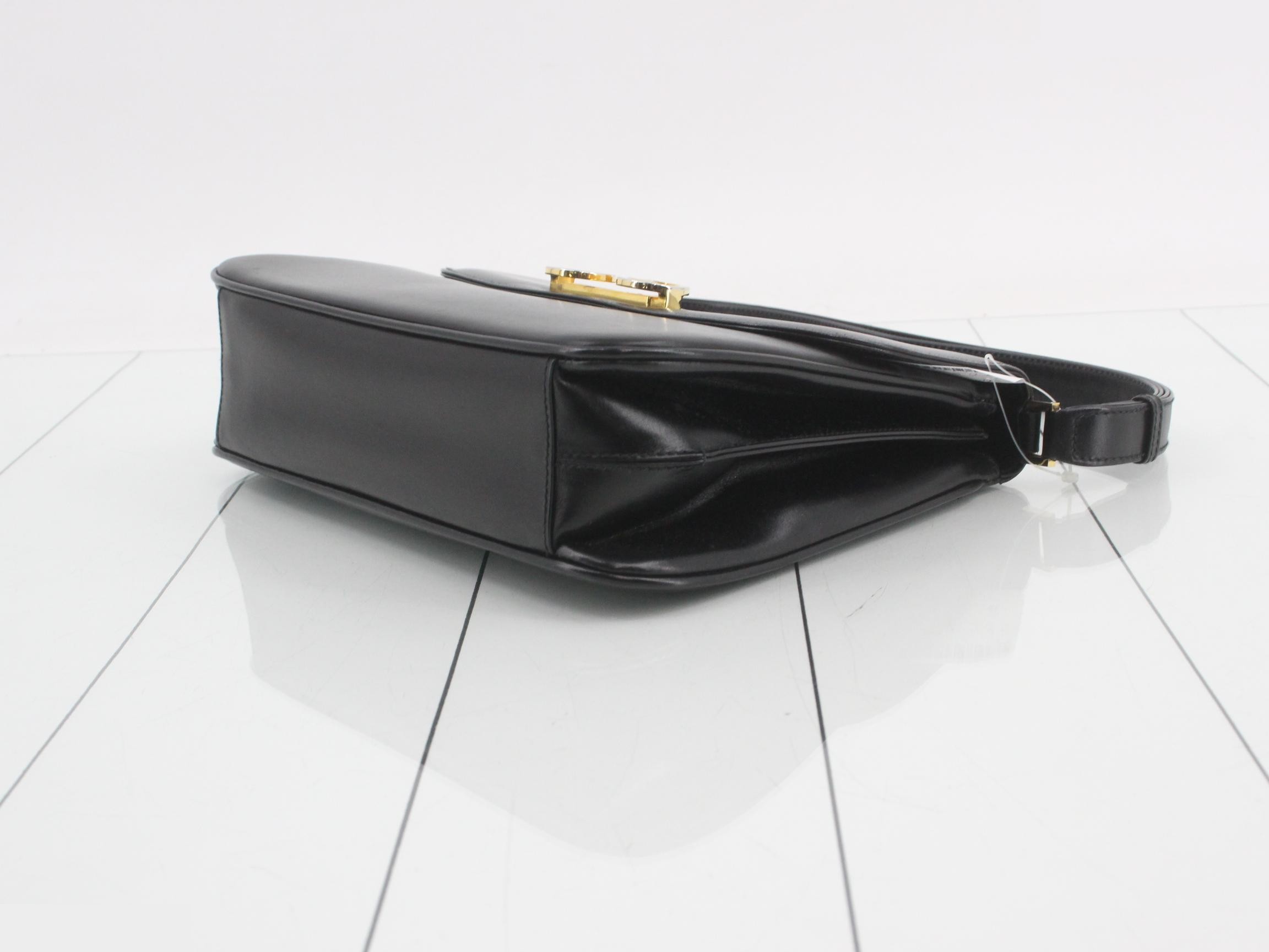 Leather shoulder bag — view 6