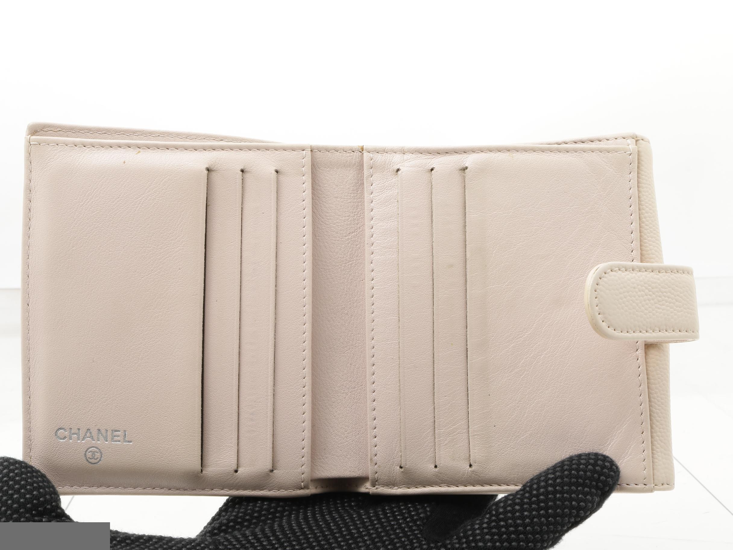 Caviar skin (bags) and wallets — view 4