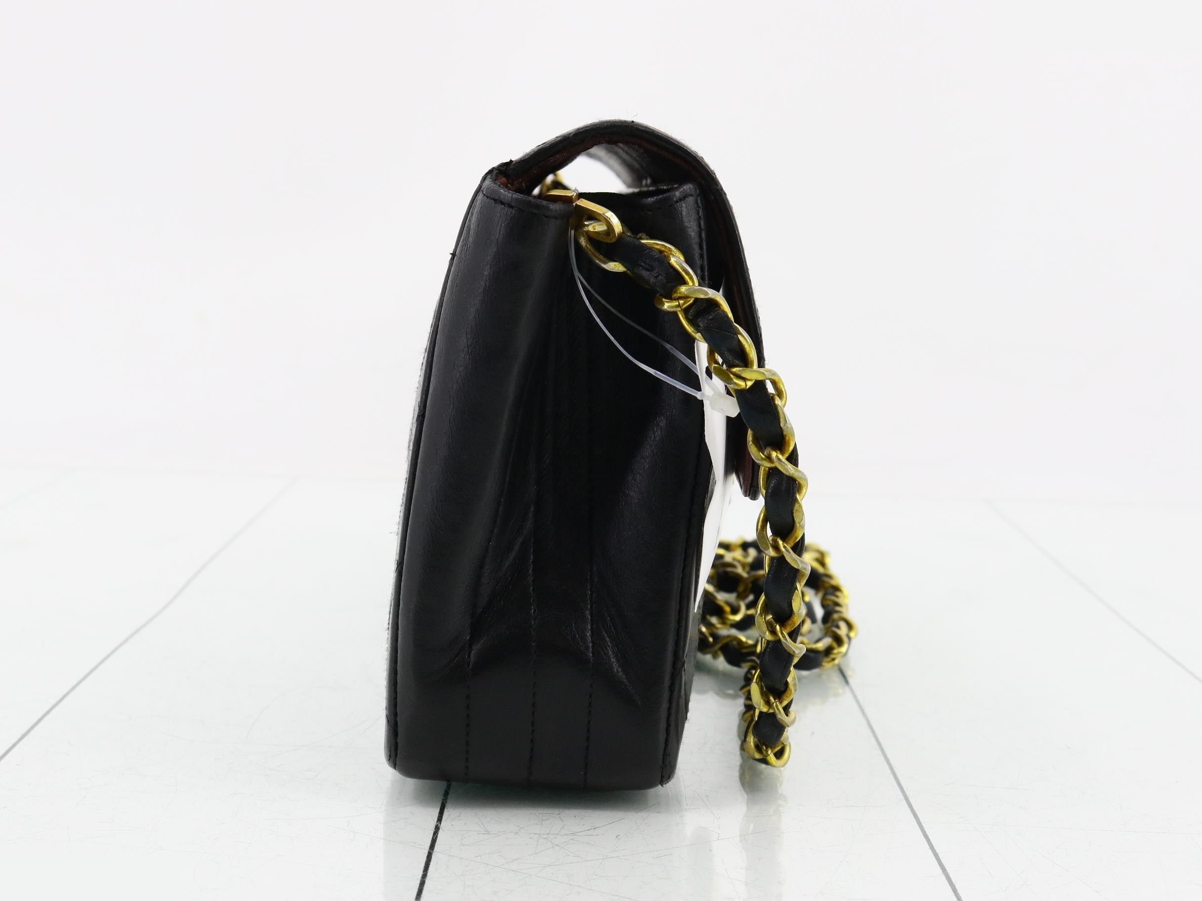 Matelassé (Bag) - Shoulder Bag - Circle Coco — view 4