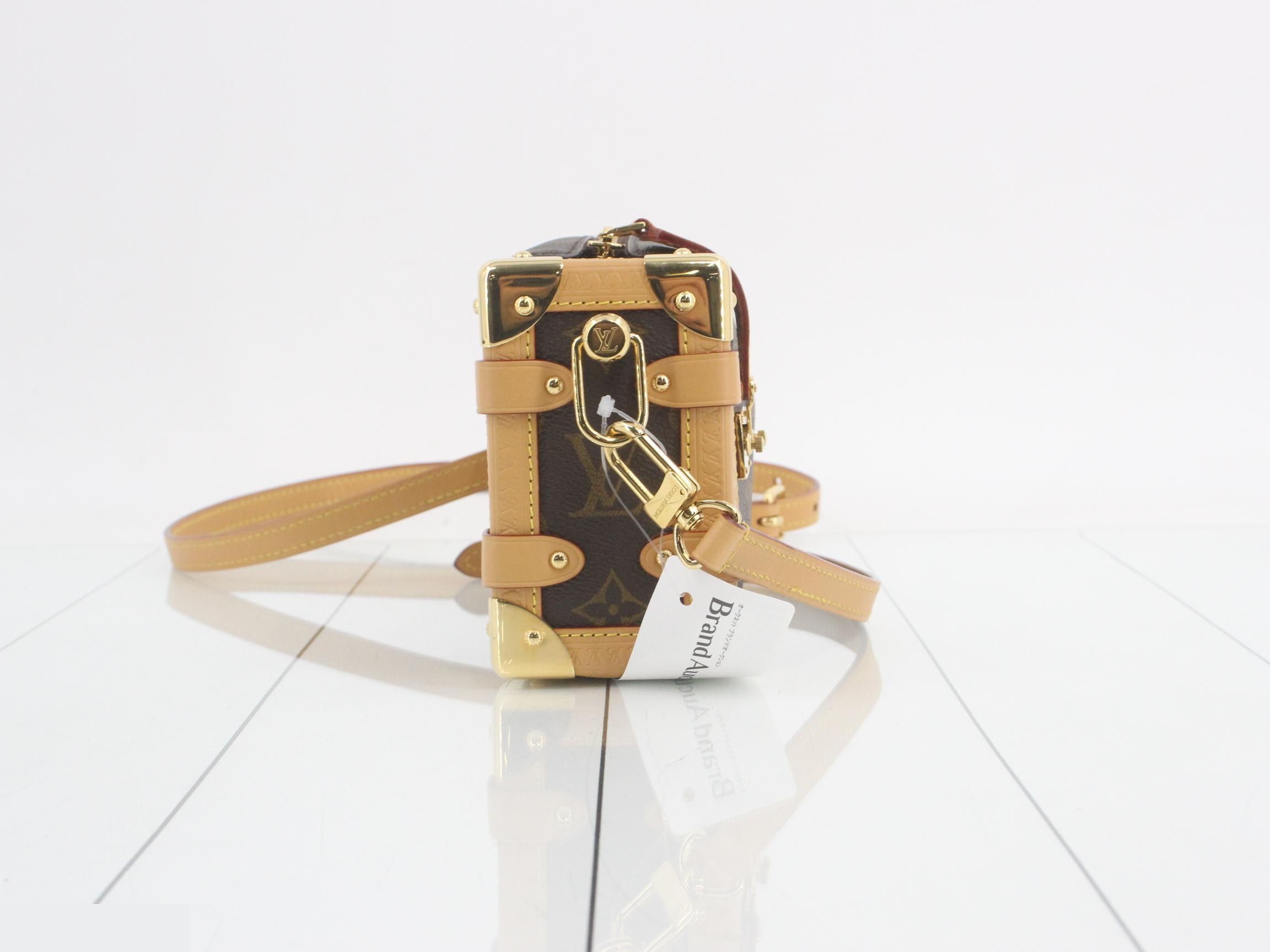 LV Side Trunk PM 2-Way Shoulder Bag — view 4