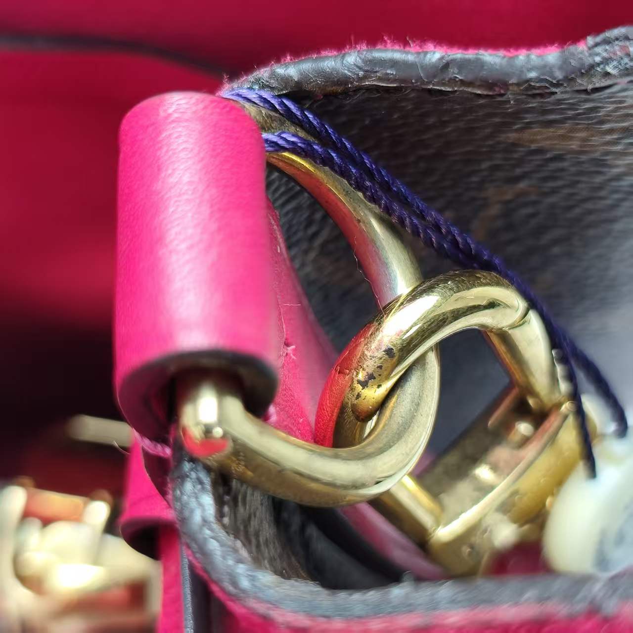【*Shipped from: China*】LOUIS VUITTON NeoNoe PU Shoulder Bag — view 12