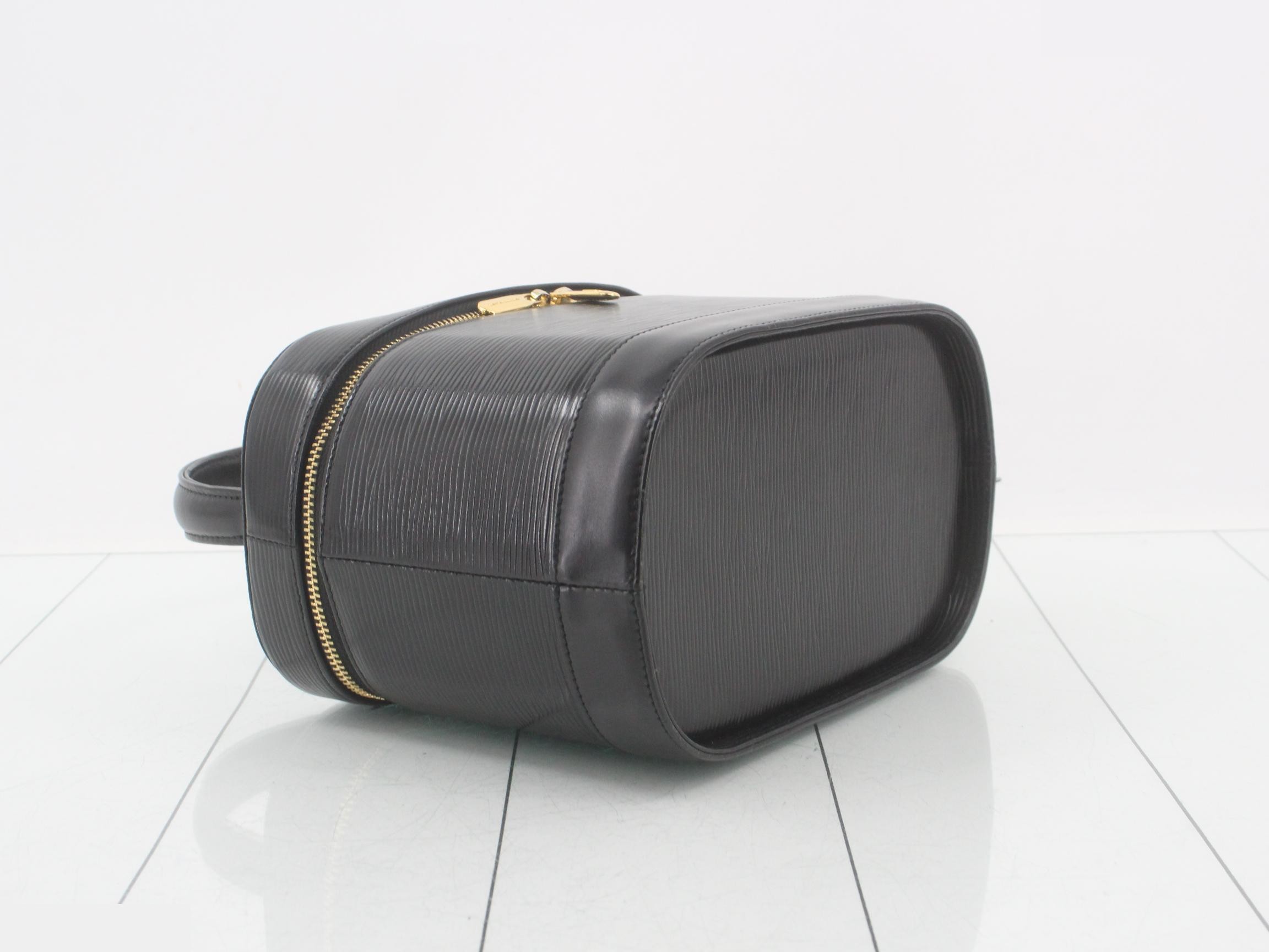 handbag — view 5