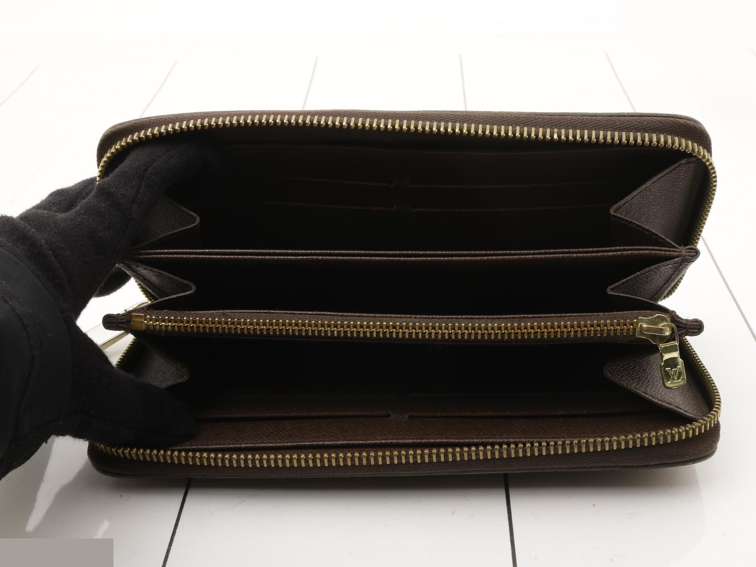 Zippy Wallet (Old Model) — view 4