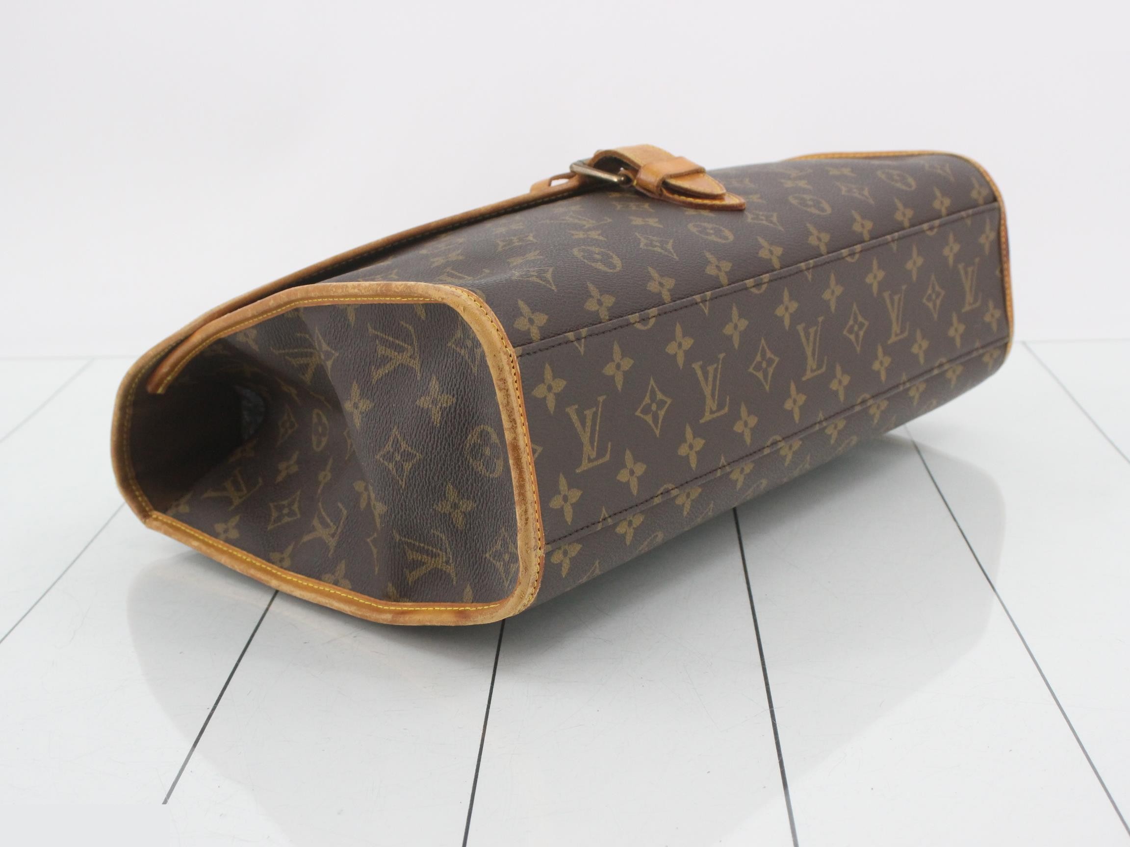 Bel Air with shoulder strap — view 5