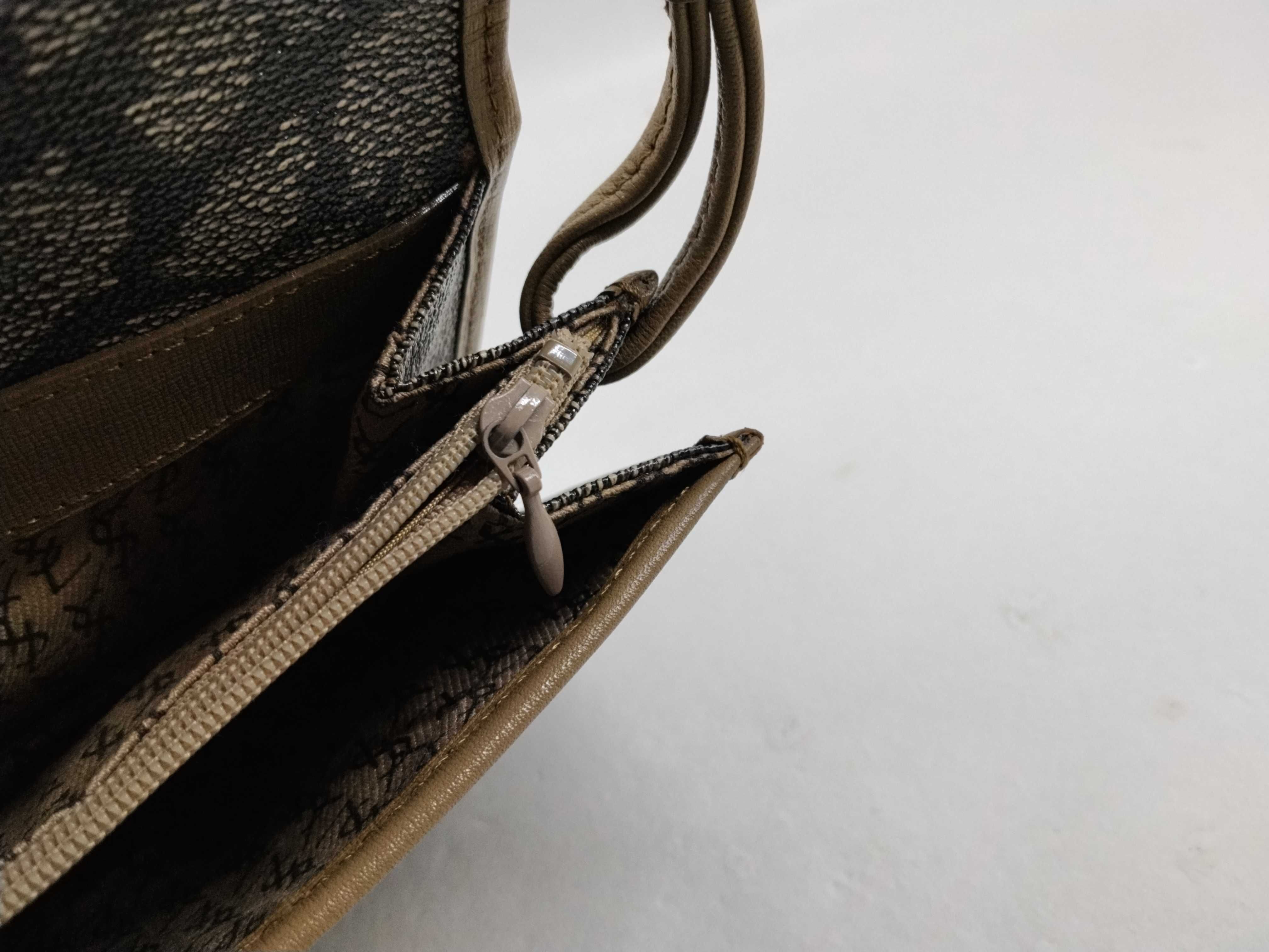 shoulder bag — view 11
