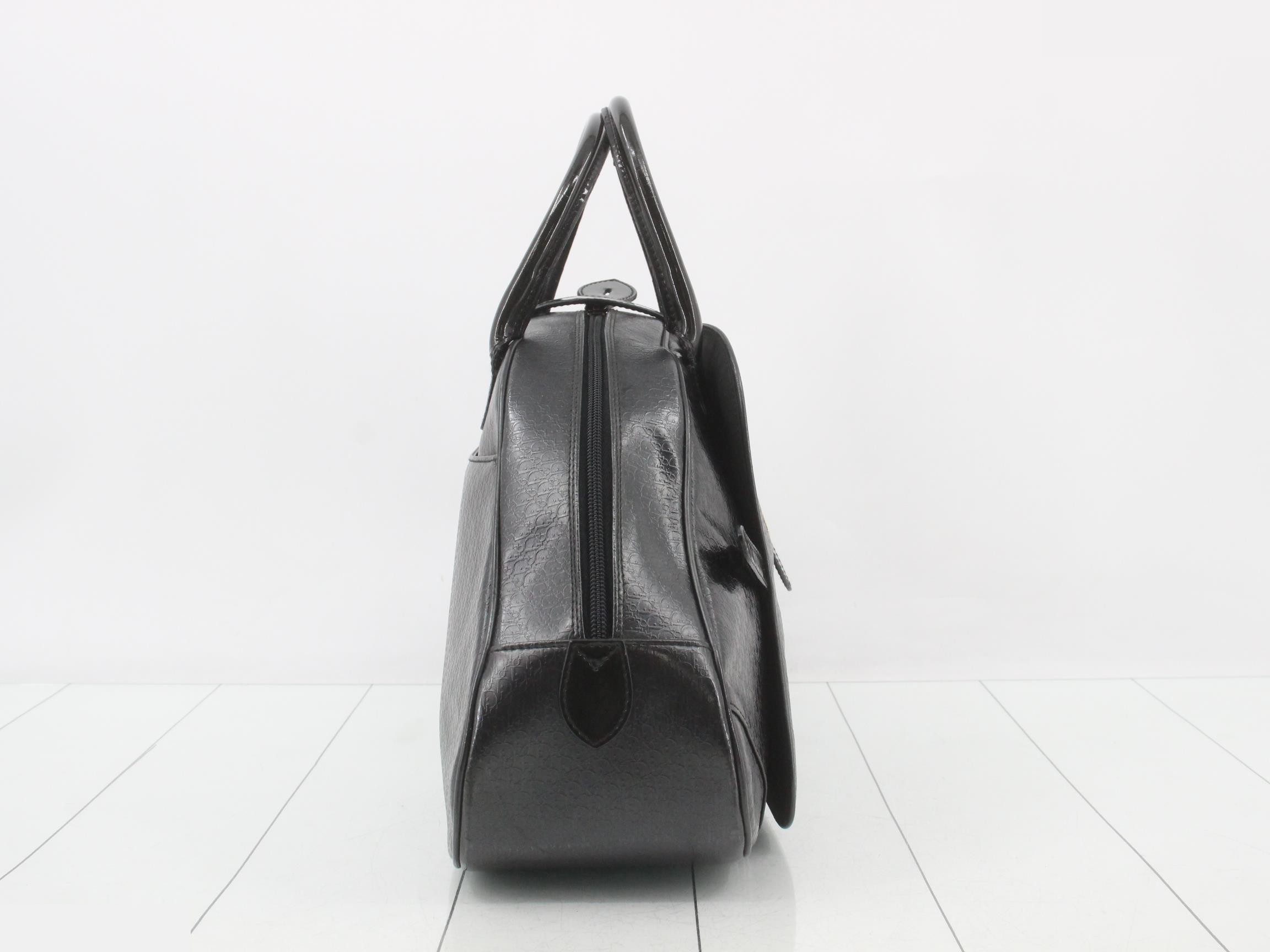 Double saddle — view 4