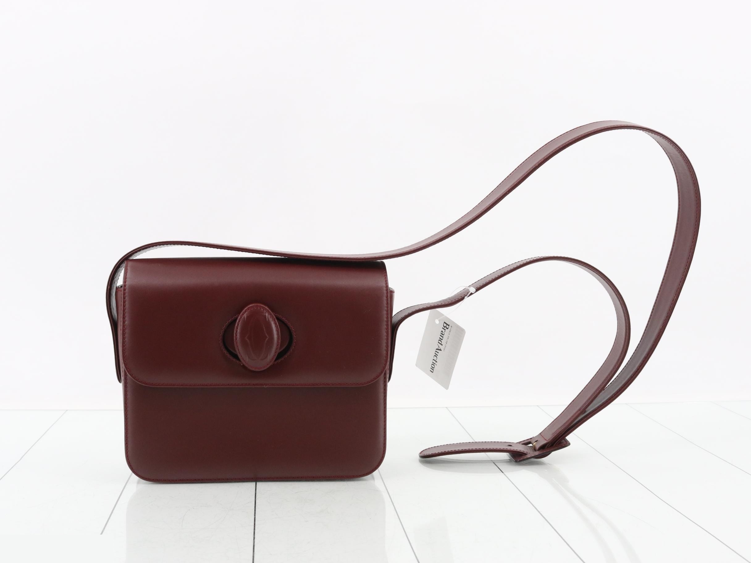 Must Line Leather Shoulder Bag, Bordeaux
