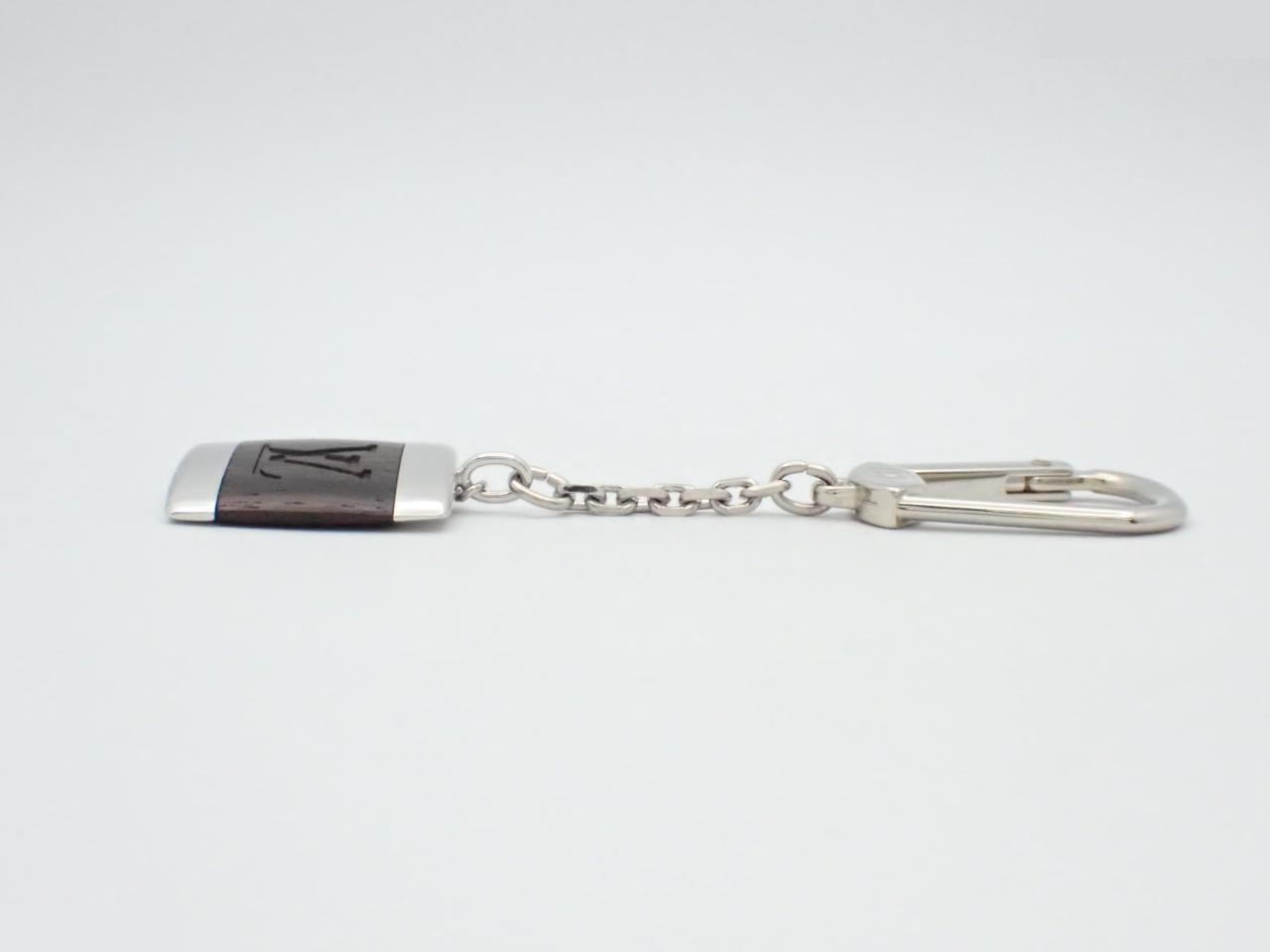 LV Portefeuille Bois Keychain Keyring — view 3