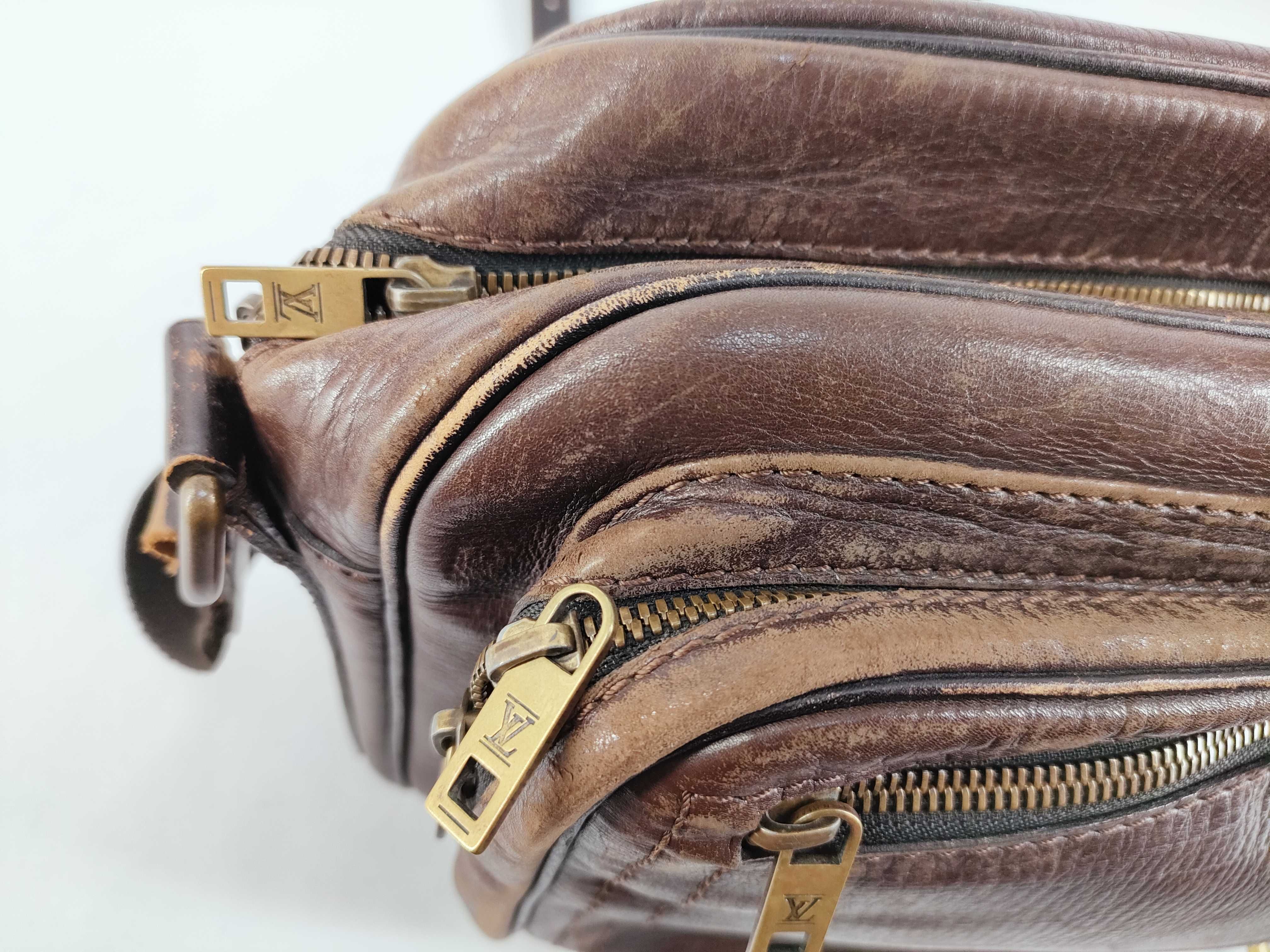 Utah Reporter Shoulder Bag M92072 Shoulder Bag — view 10