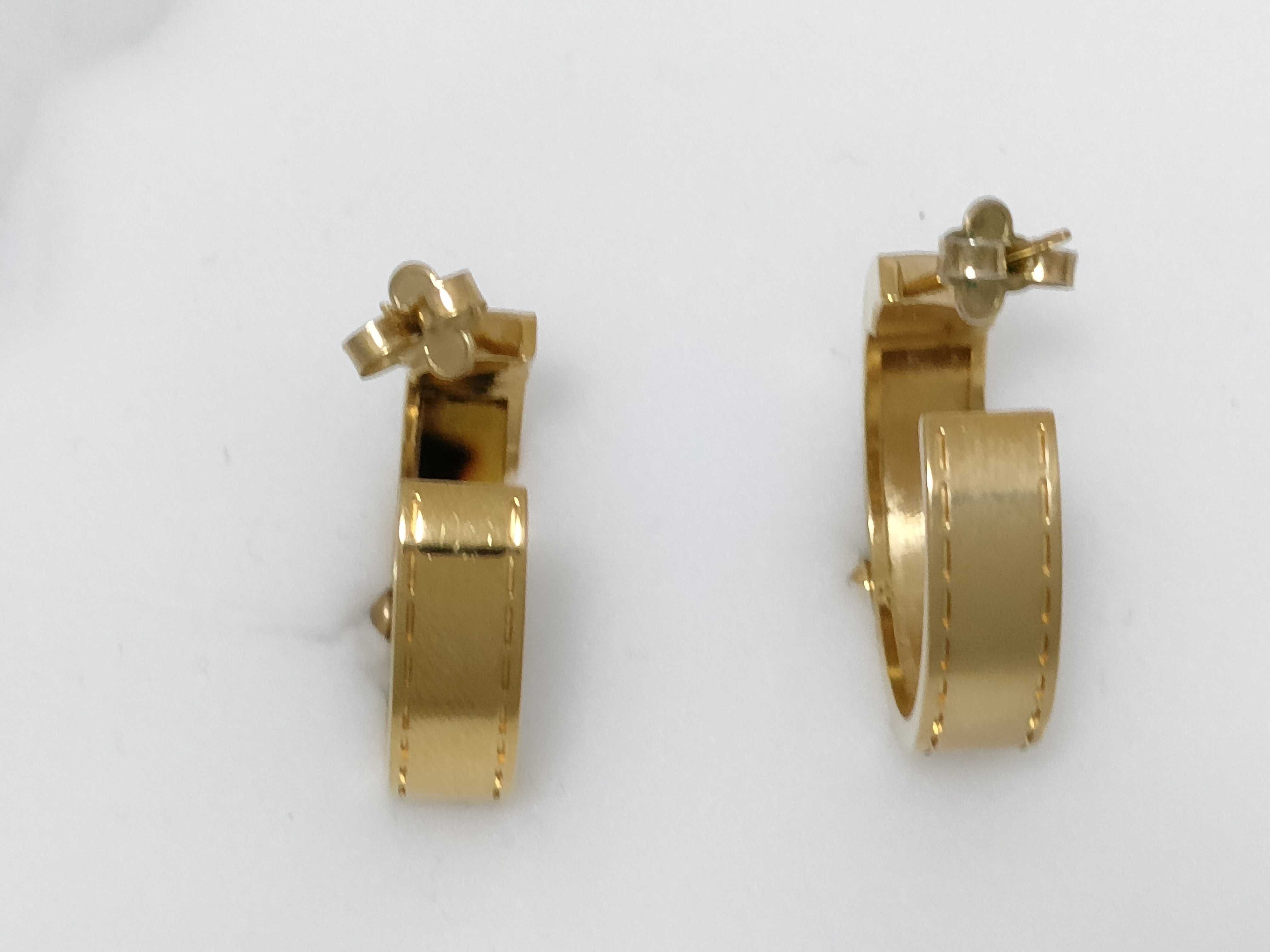 earrings — view 2