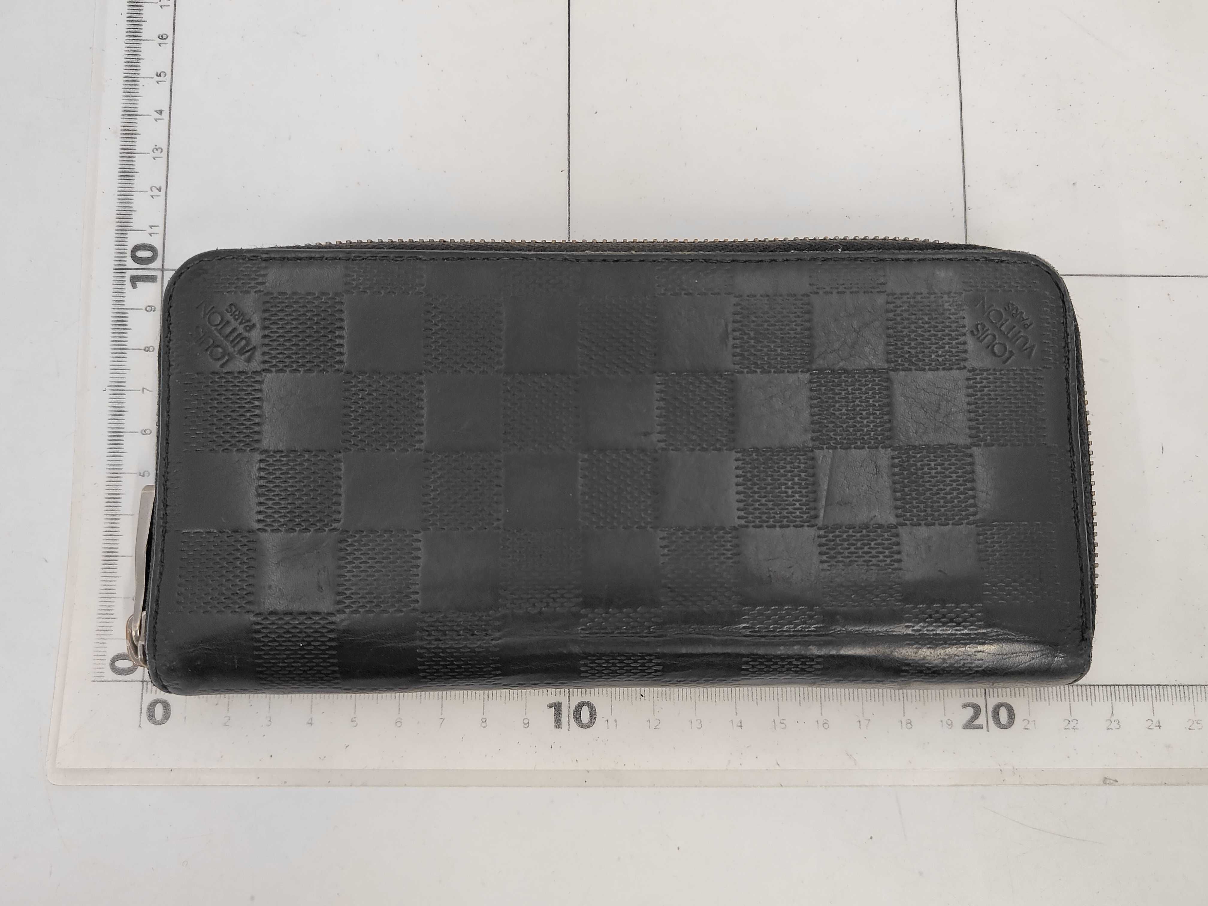 Damier Graphite / Long Wallet / Leather Wallet — view 2