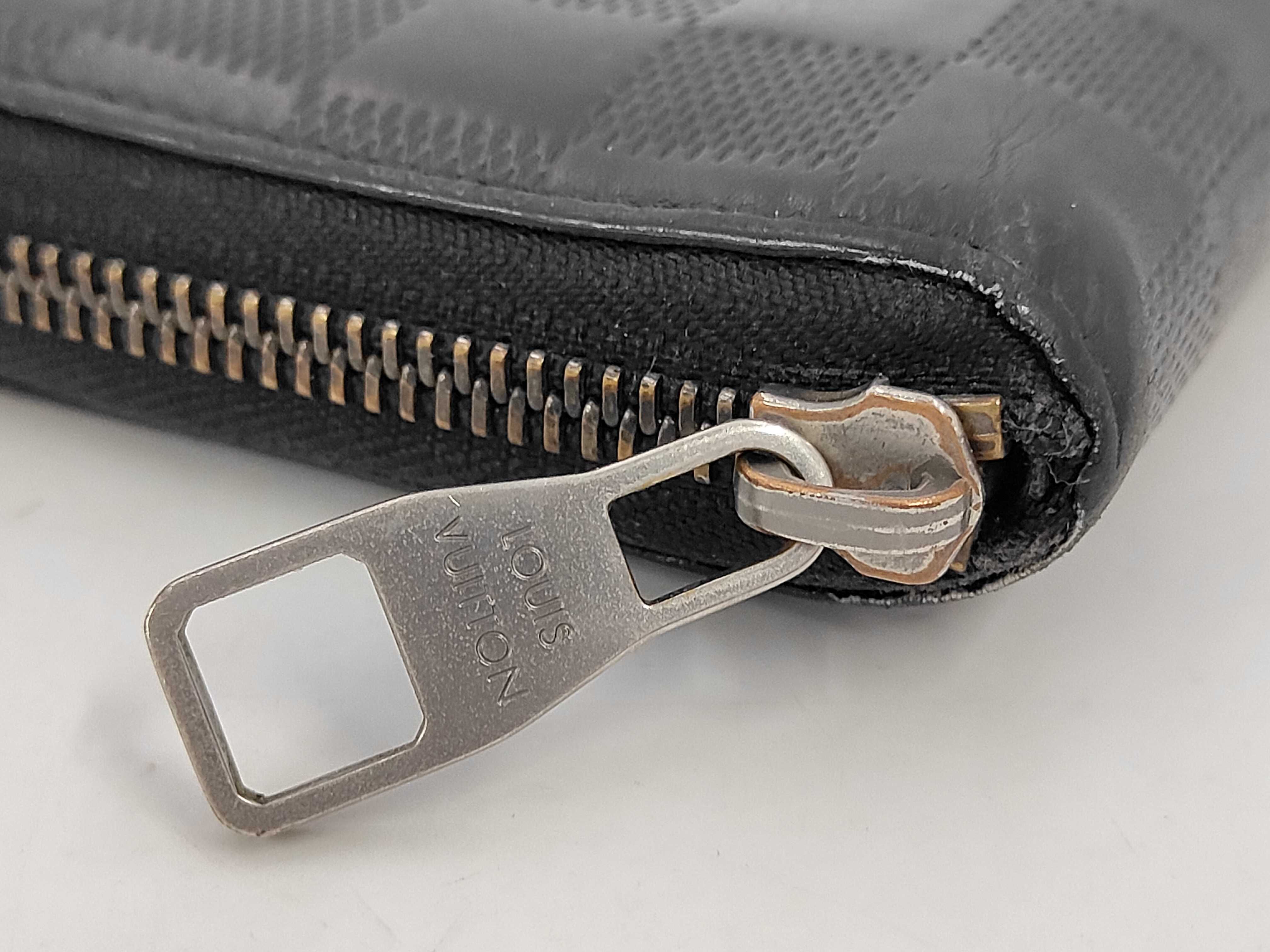 Damier Graphite / Long Wallet / Leather Wallet — view 3