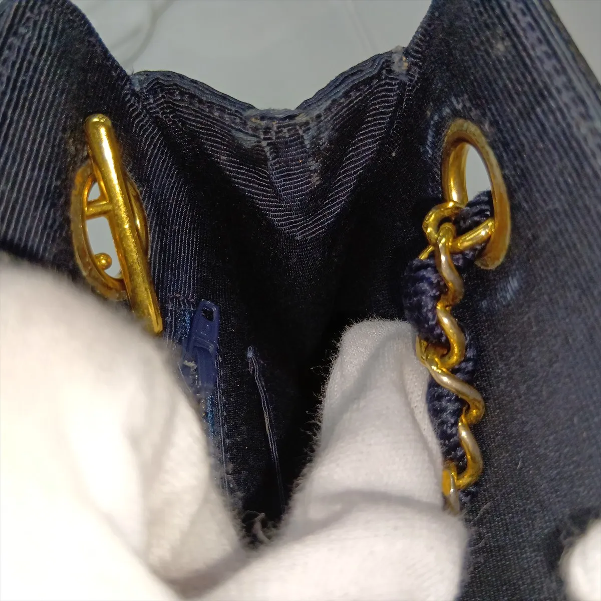 Matelassé Straw x Nylon Chain Tote Bag, Beige x Navy, Gold Hardware — view 13